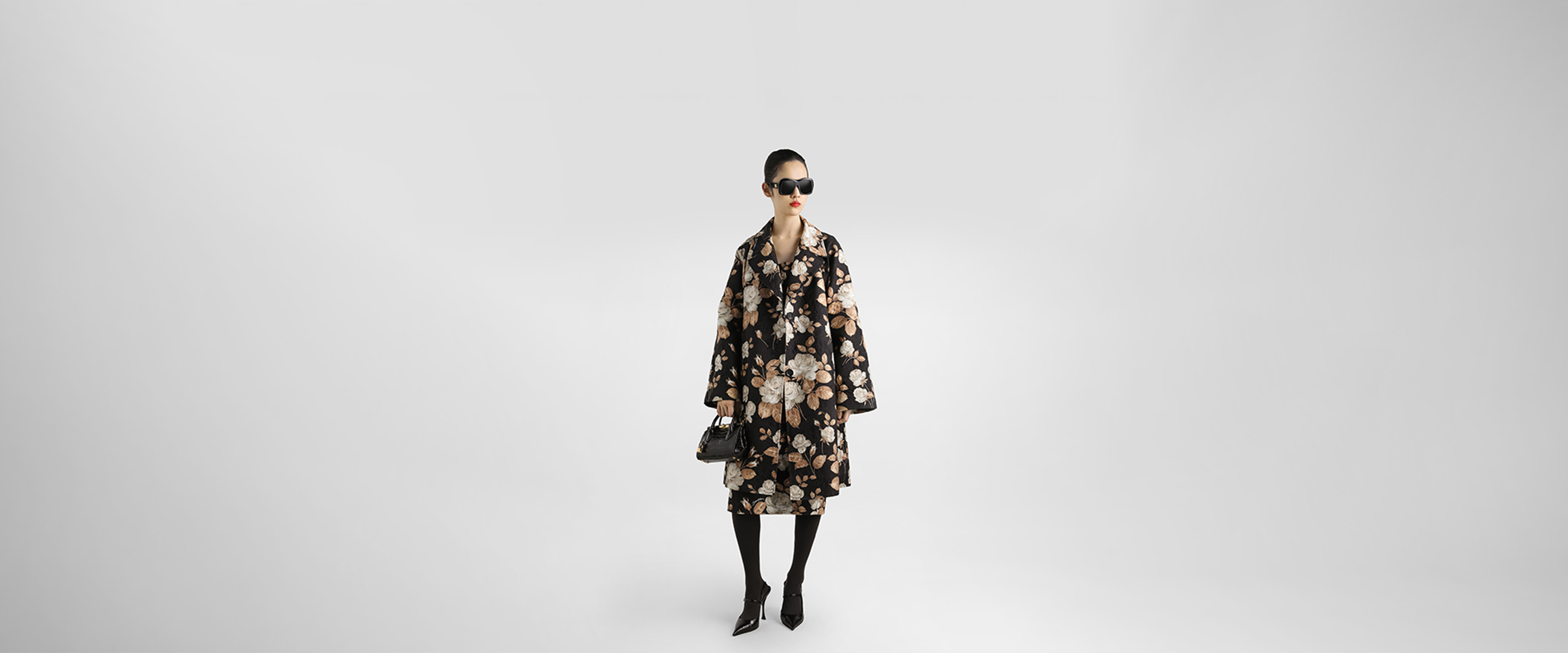 https://asset.dolcegabbana.com.cn/dg-prod-eshop/1051553b-ed71-4415-8936-b4501b9df9d8.jpg
