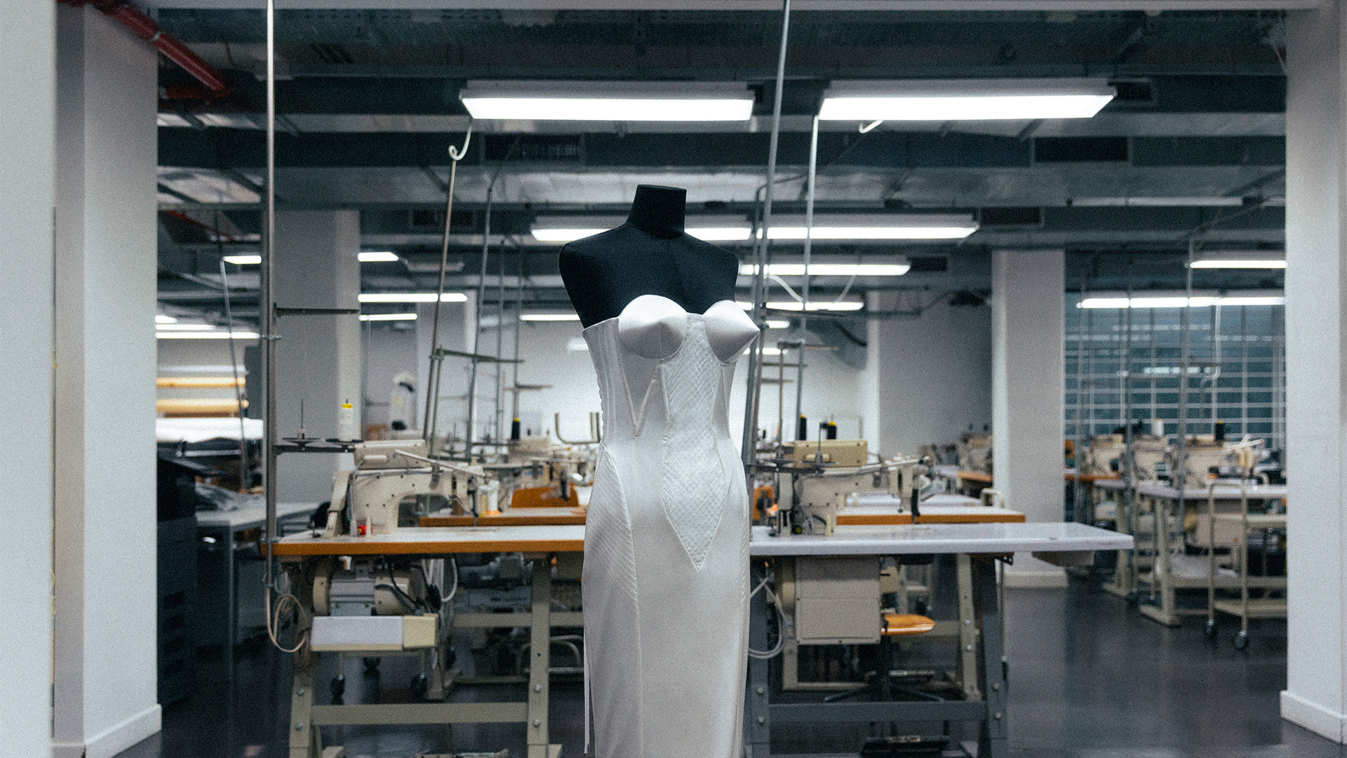 dolce-and-gabbana-fatto-a-mano-collezione-primavera-estate-2025-banner