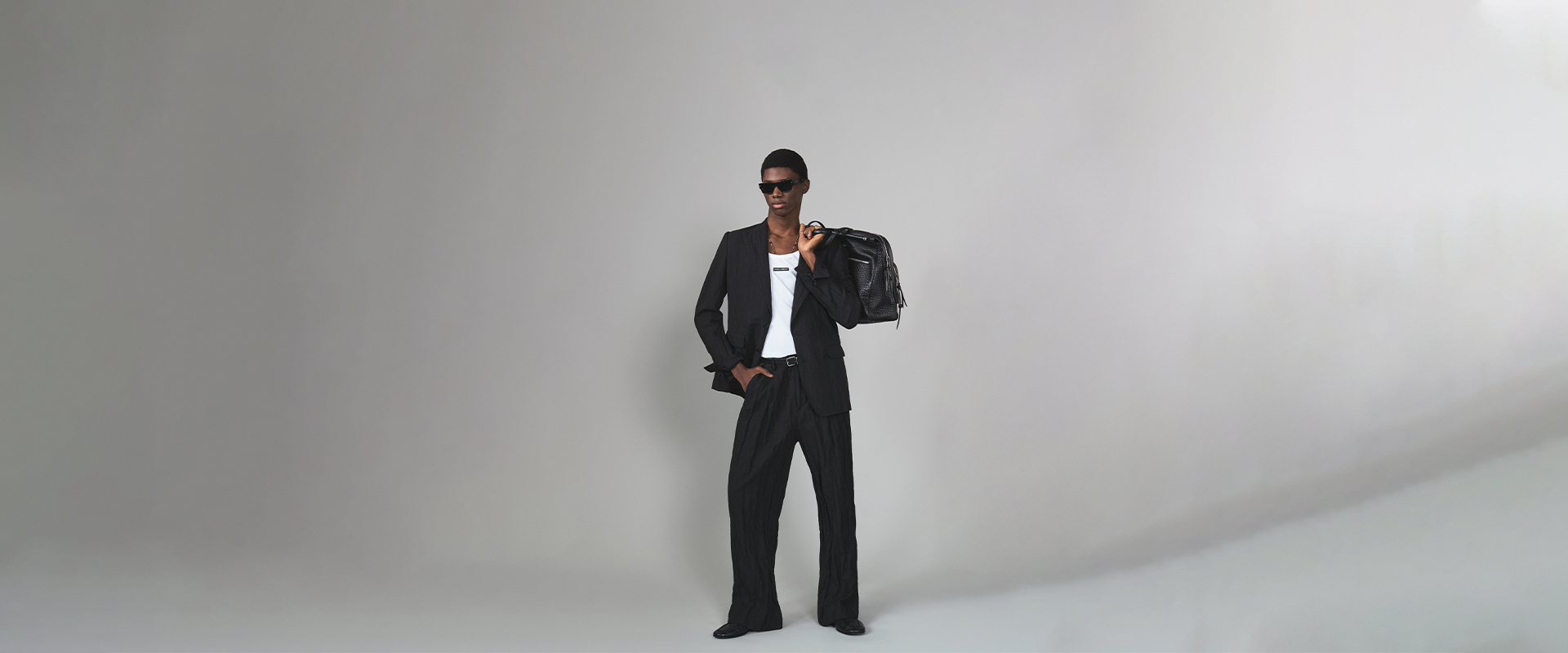 https://asset.dolcegabbana.com.cn/dg-prod-eshop/159b34c5-124a-4031-a987-ebd0629f830f.png