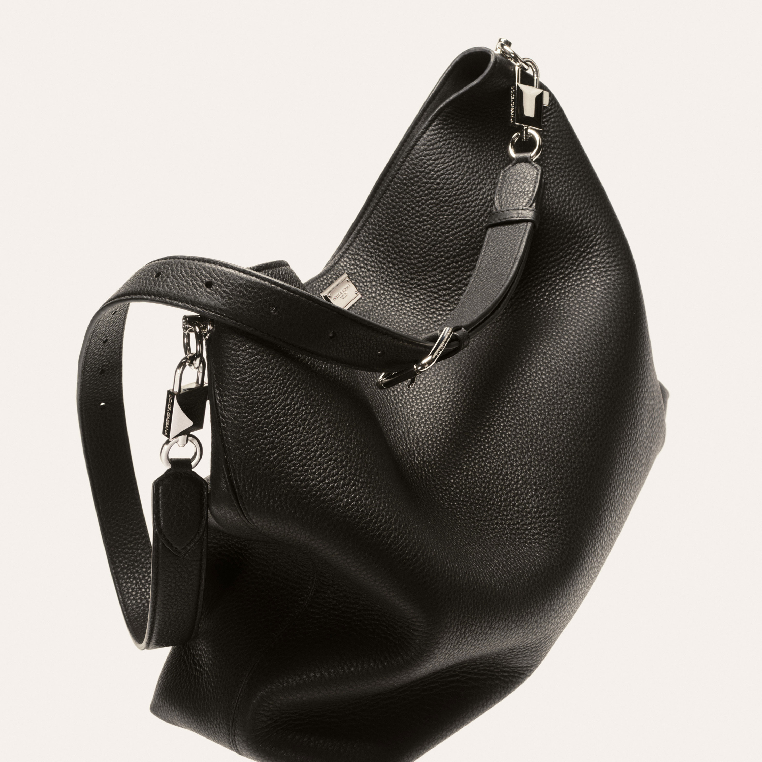 DG-MAIN-ADV-STILL-LIFE-FW26_PH-MATTIA-IOTTI_NO_LOGO_S12