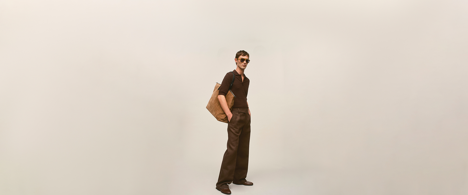 https://asset.dolcegabbana.com.cn/dg-prod-eshop/437715c7-2ac1-46b9-ad87-2b55b580c184.jpg