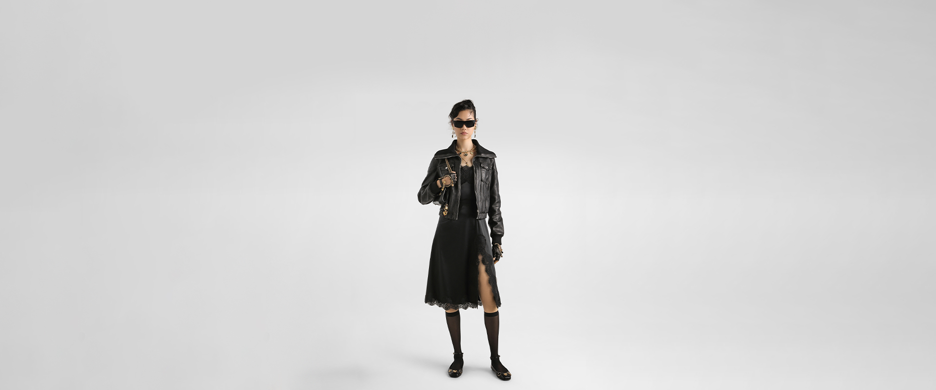 https://asset.dolcegabbana.com.cn/dg-prod-eshop/43ac1fbe-1338-41ce-84f9-b12b5240a181.jpg