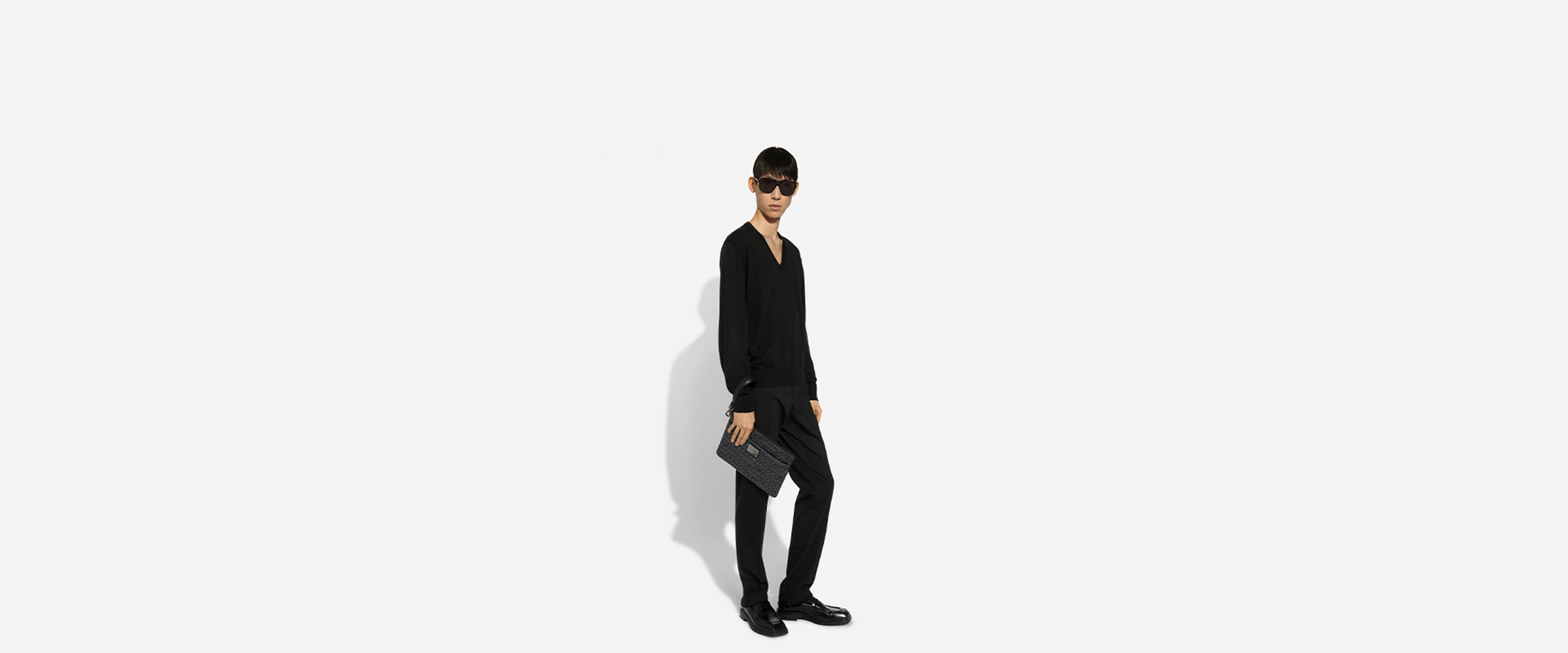 https://asset.dolcegabbana.com.cn/dg-prod-eshop/4986c5f6-84b1-4910-a15d-726b46f10e5b.jpg