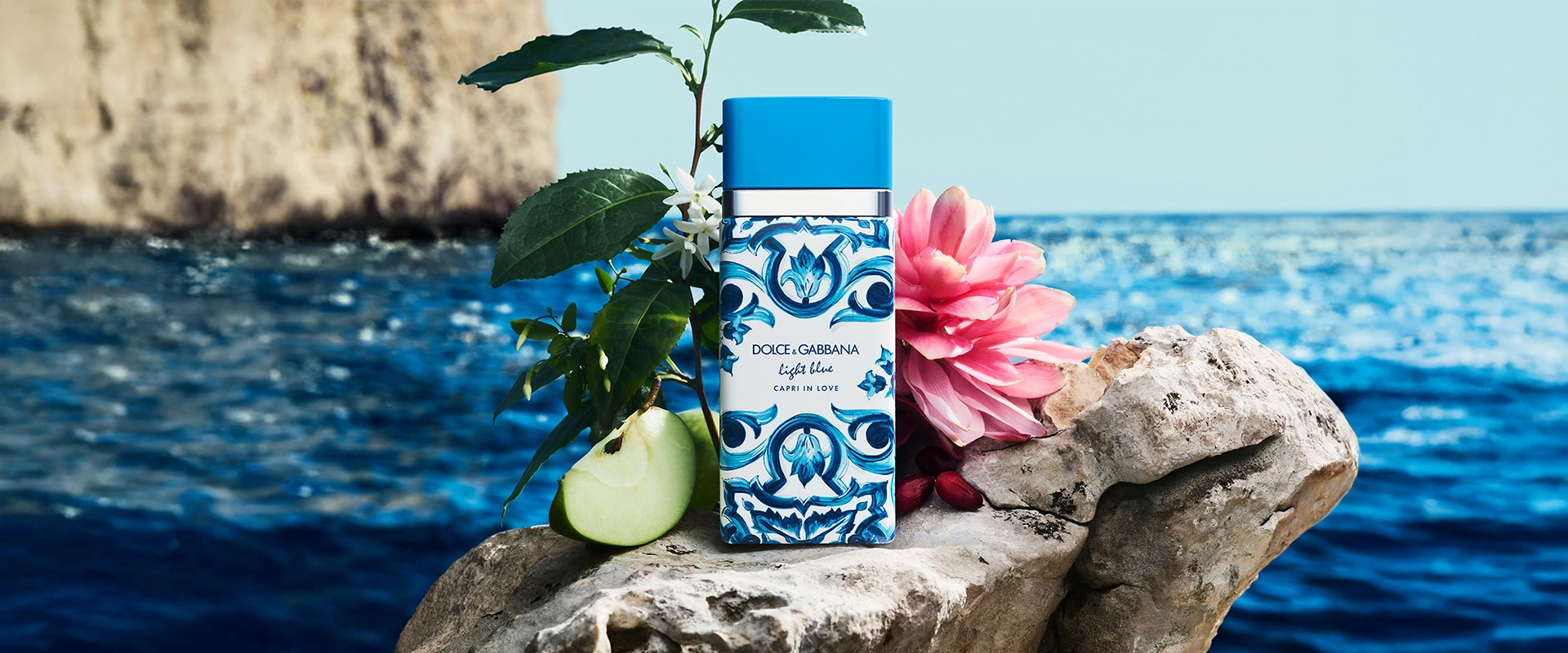 女士浅蓝爱在卡普里香水