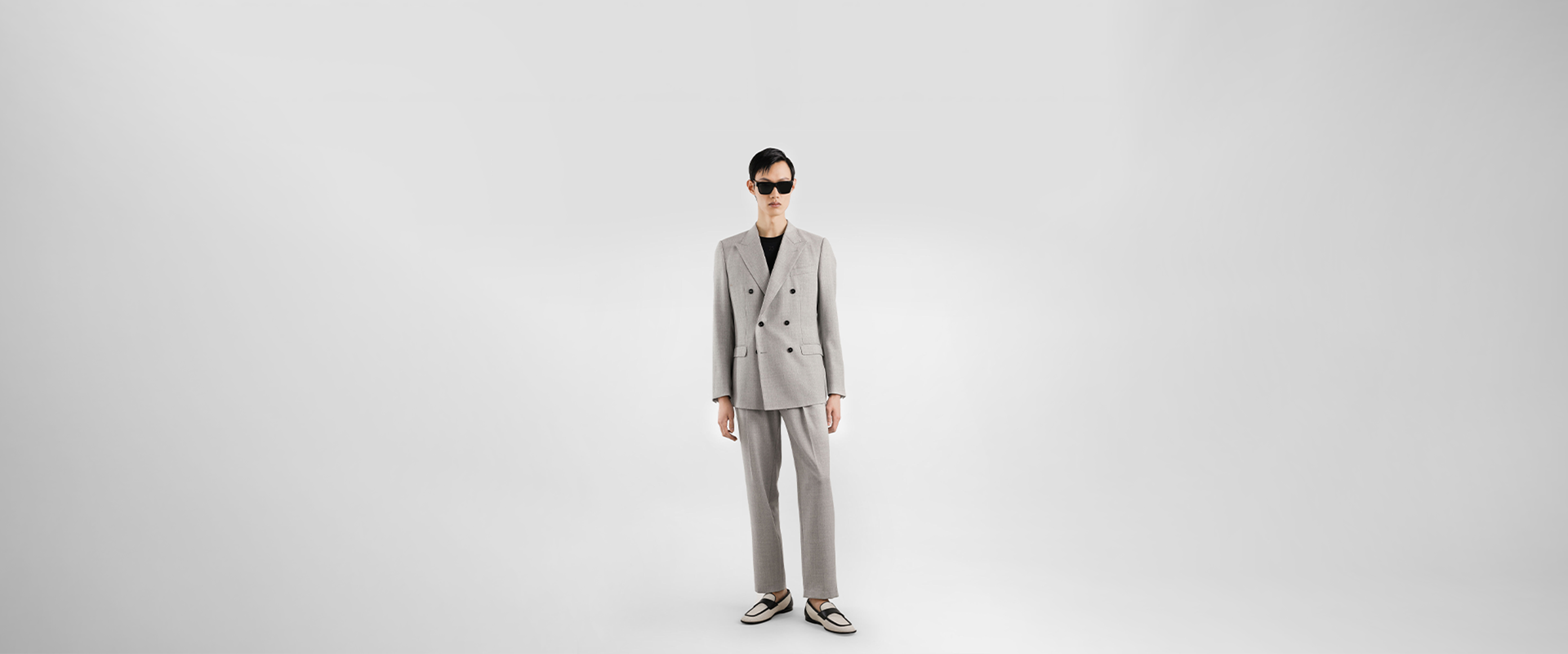 https://asset.dolcegabbana.com.cn/dg-prod-eshop/5c59693d-b851-42b6-9bcb-b033926ab2b8.jpg