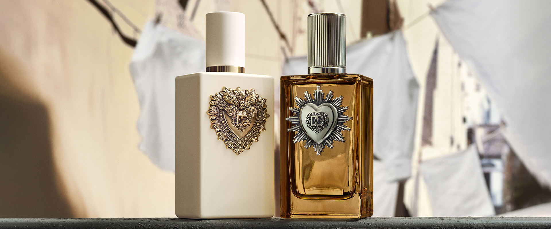 https://asset.dolcegabbana.com.cn/dg-prod-eshop/5cf9450b-aaf8-496e-9916-b74232a80b87.png