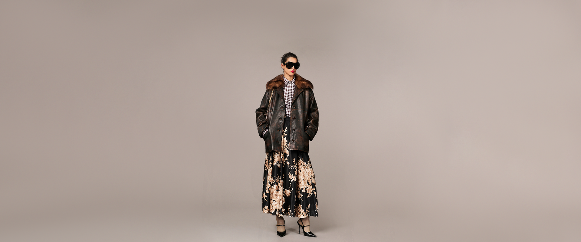 https://asset.dolcegabbana.com.cn/dg-prod-eshop/6afef998-766d-40c9-910b-33a2aaa25aef.png