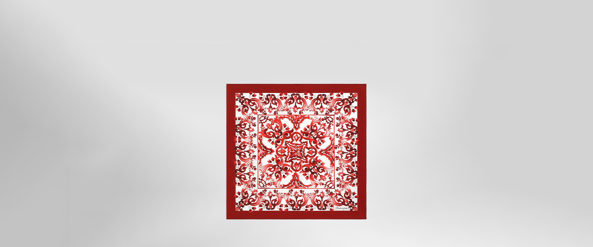 https://asset.dolcegabbana.com.cn/dg-prod-eshop/6be2aa4c-1baf-4f45-807e-91247ff88c5d.png
