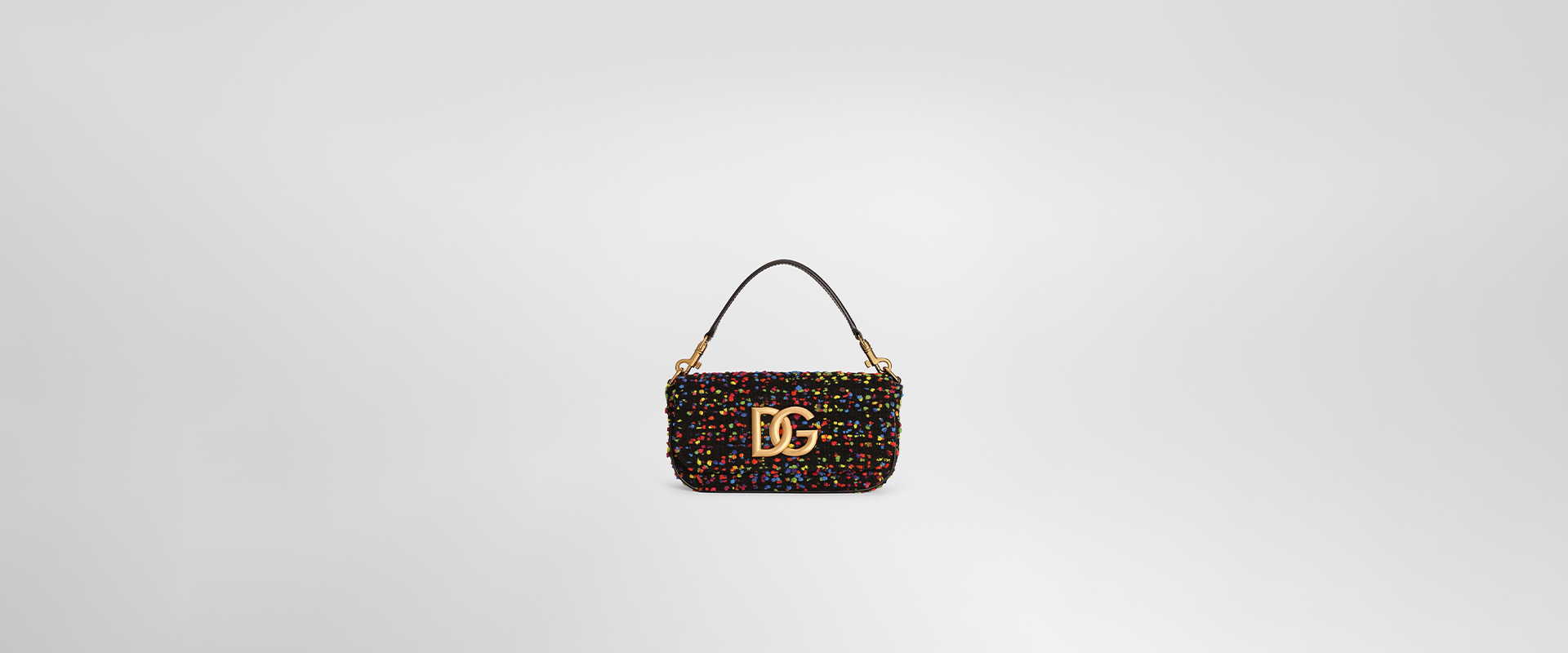 https://asset.dolcegabbana.com.cn/dg-prod-eshop/6bf0ebab-ac1b-4ce3-a90d-5656a084fc8b.jpg
