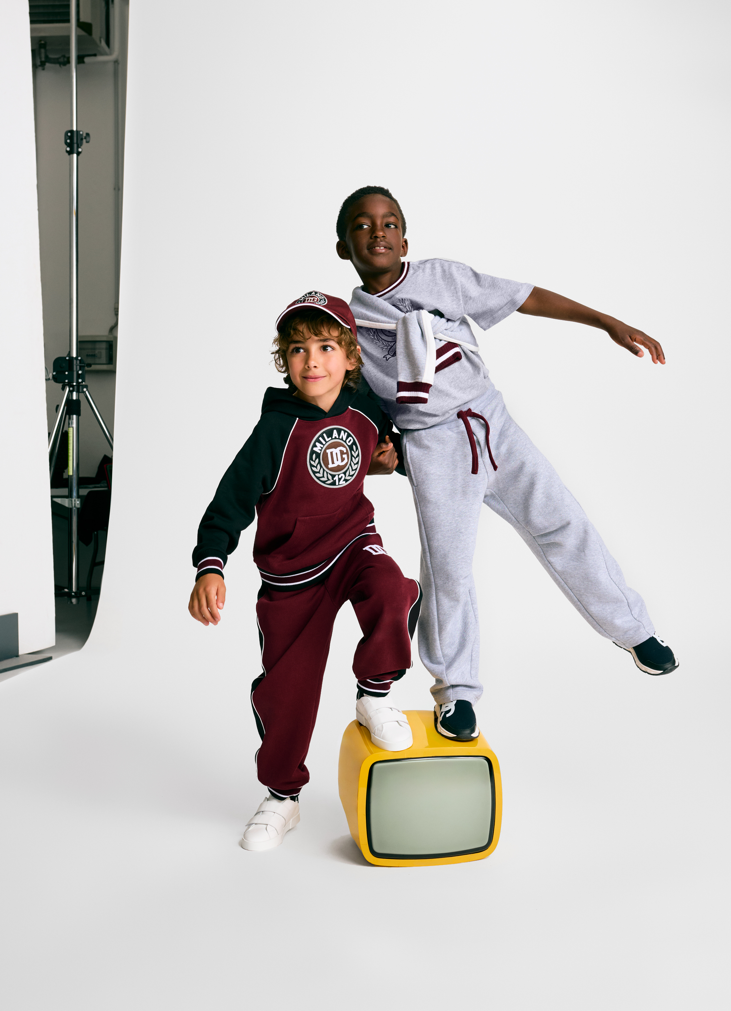 LOOK_BOOK_JUNIOR_PE26_DNA_SPORT_LOOK_1