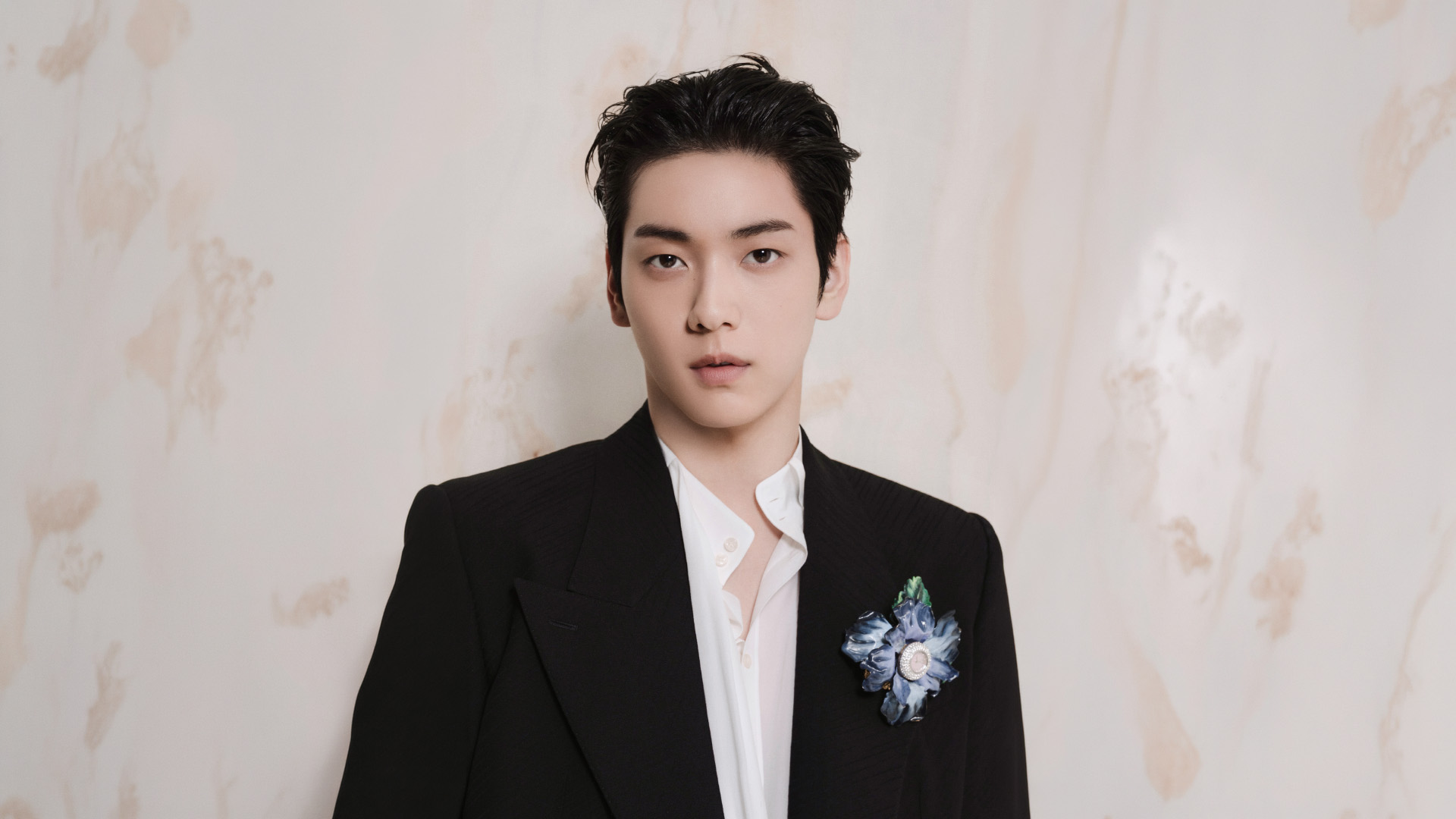 dolce-and-gabbana-global-ambassador-soobin-2026-banner