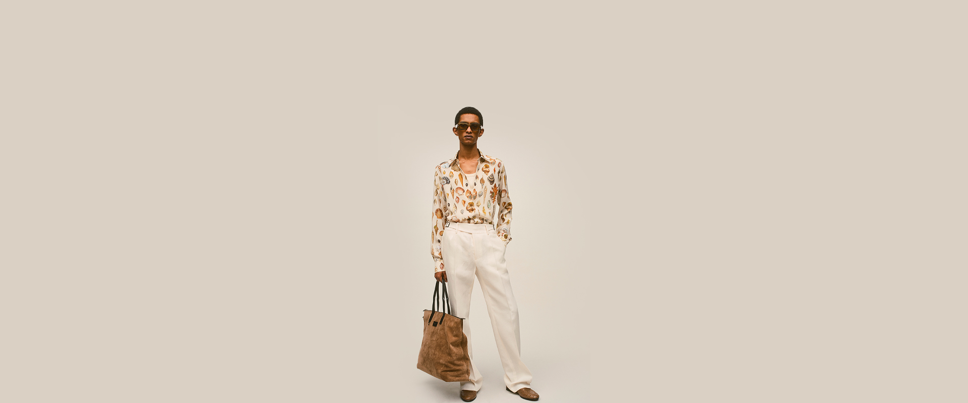 https://asset.dolcegabbana.com.cn/dg-prod-eshop/7655d164-d98f-4e91-a471-d67edcfcc580.jpg