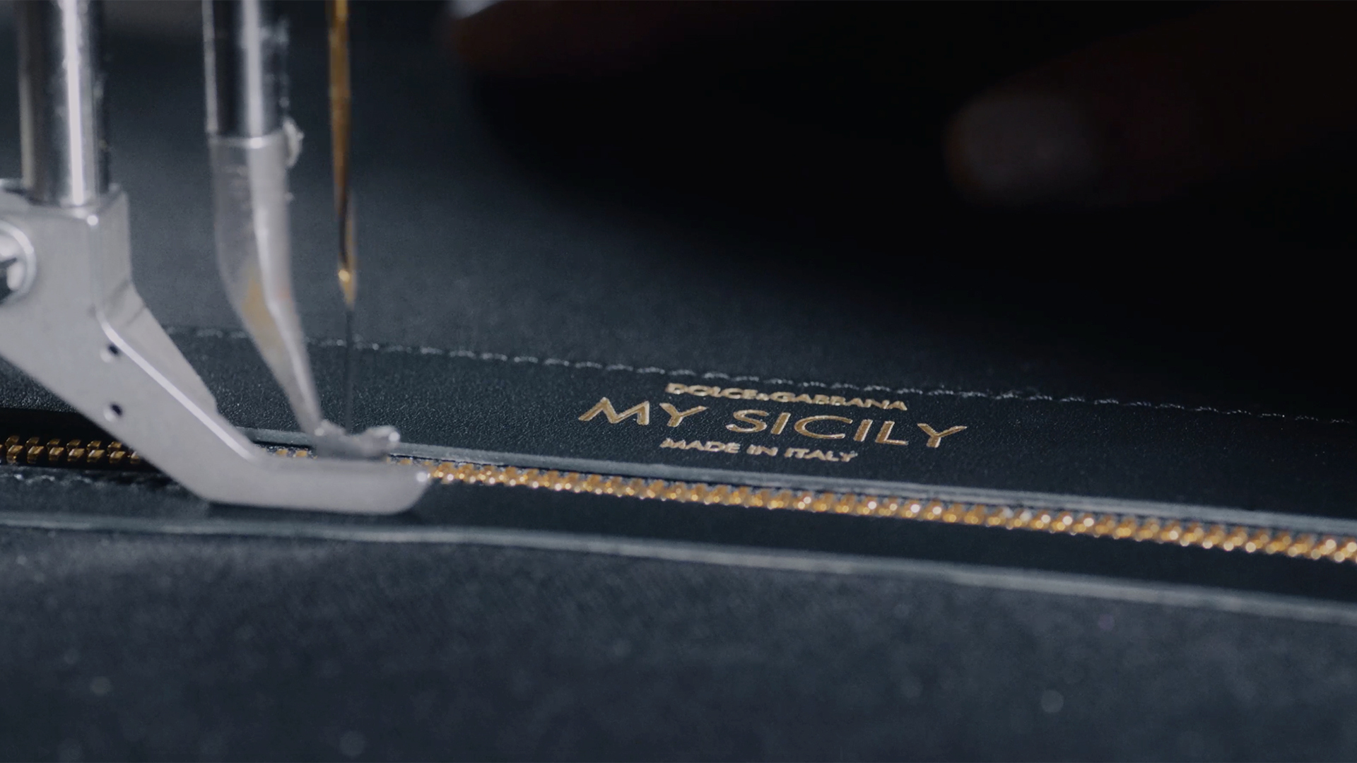 dolce-and-gabbana-fatto-a-mano-my-sicily-cover-2