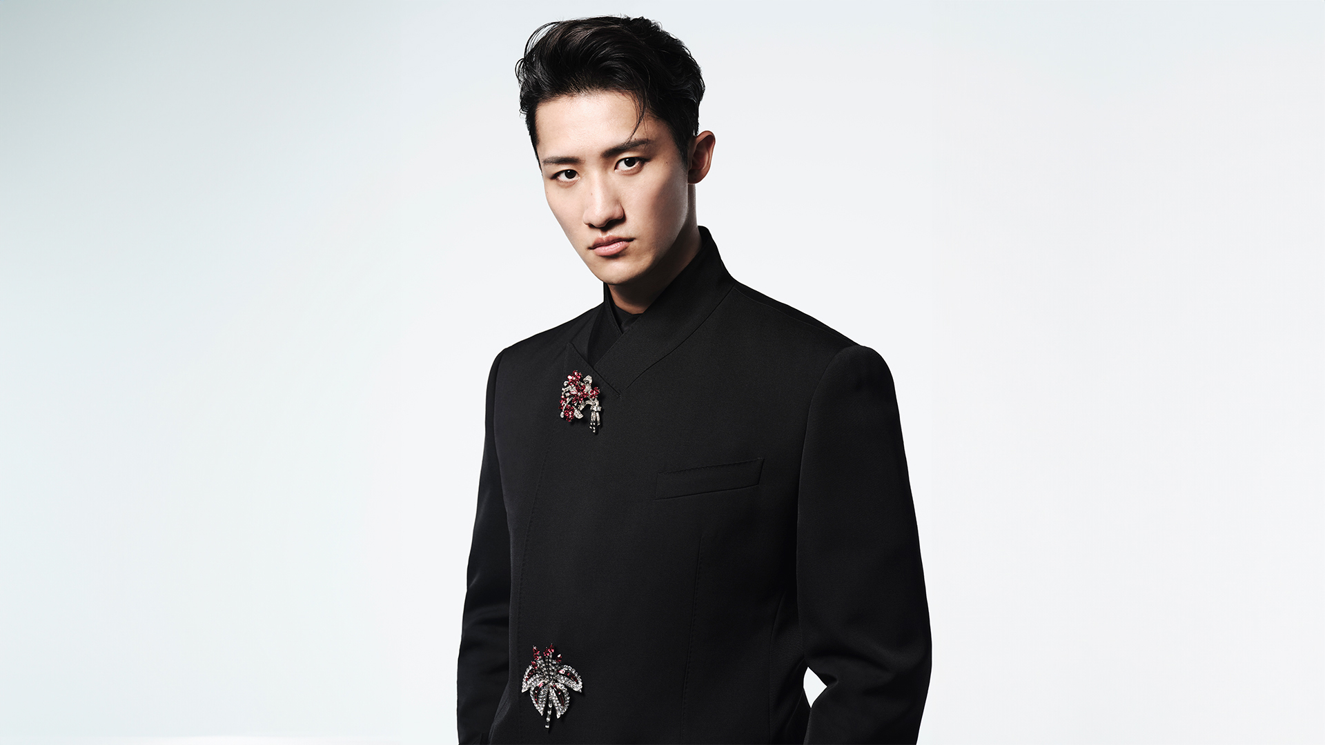 dolce-and-gabbana-new-ambassador-hikaru-iwamoto-2025-banner