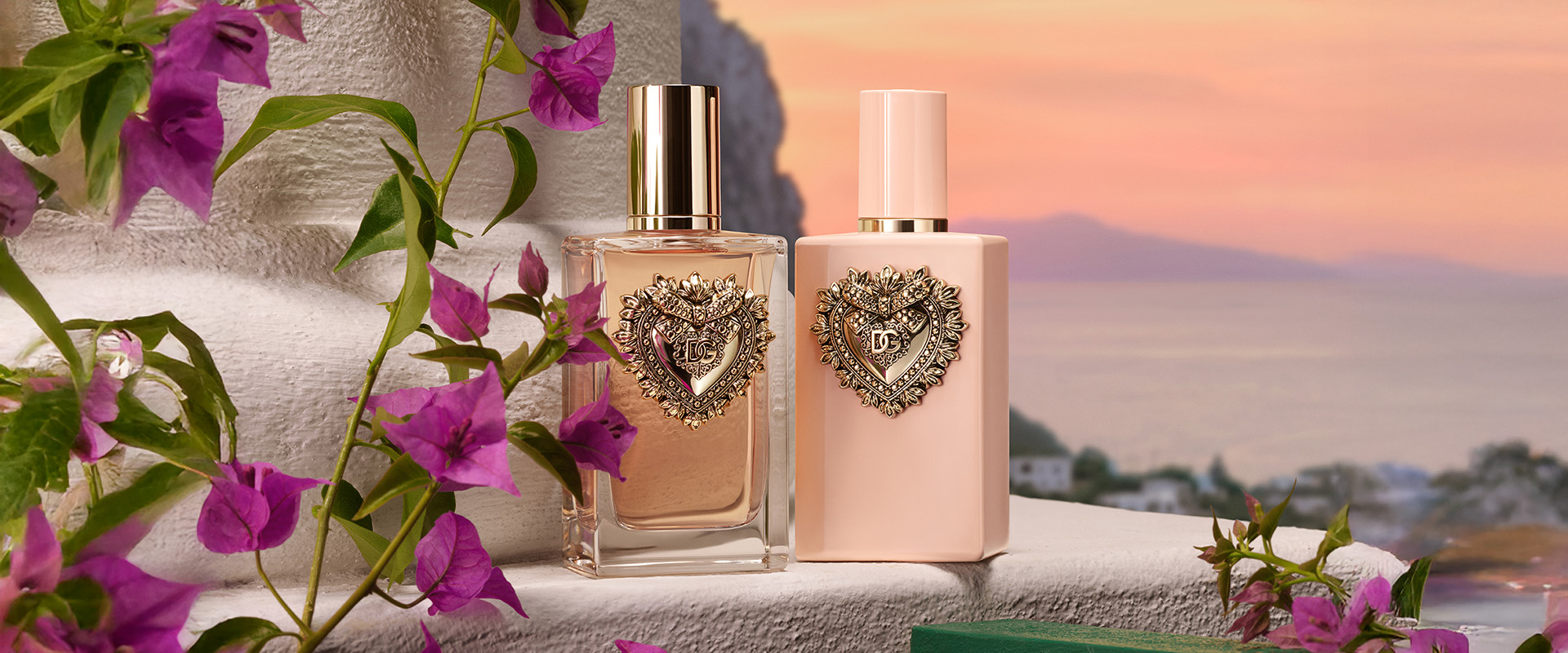 https://asset.dolcegabbana.com.cn/dg-prod-eshop/8ec4844e-3197-403e-85bb-a0442327abb8.jpg