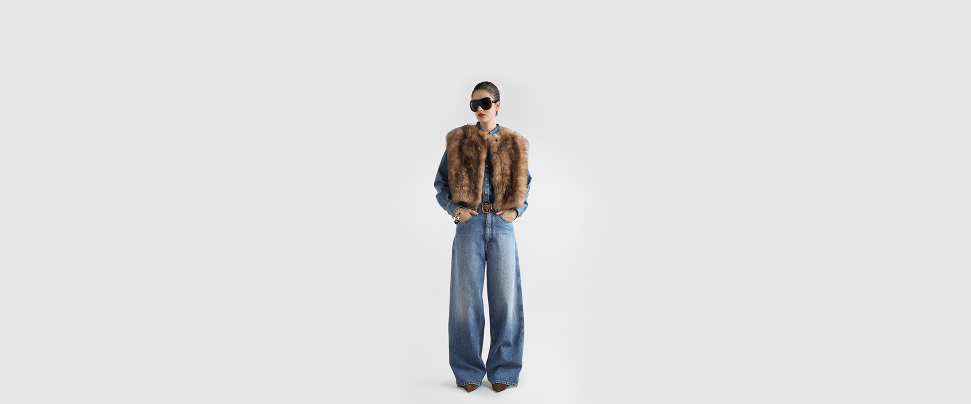https://asset.dolcegabbana.com.cn/dg-prod-eshop/99266ddf-9f31-43b6-8692-e9183d8fb6fa.png
