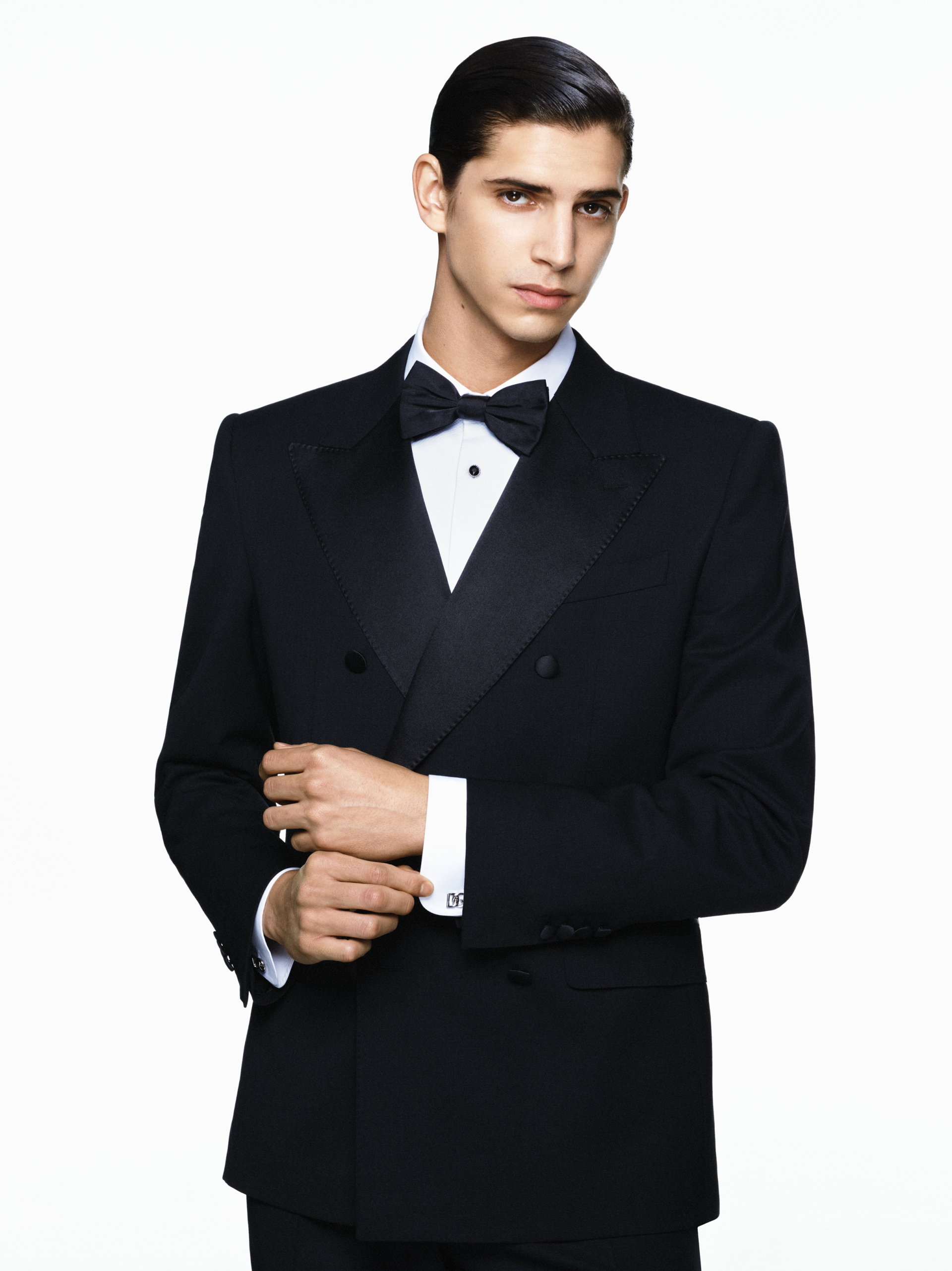 DG_HOLIDAY_2025_PH-GORDON-VON-STEINER_05_NO_LOGO