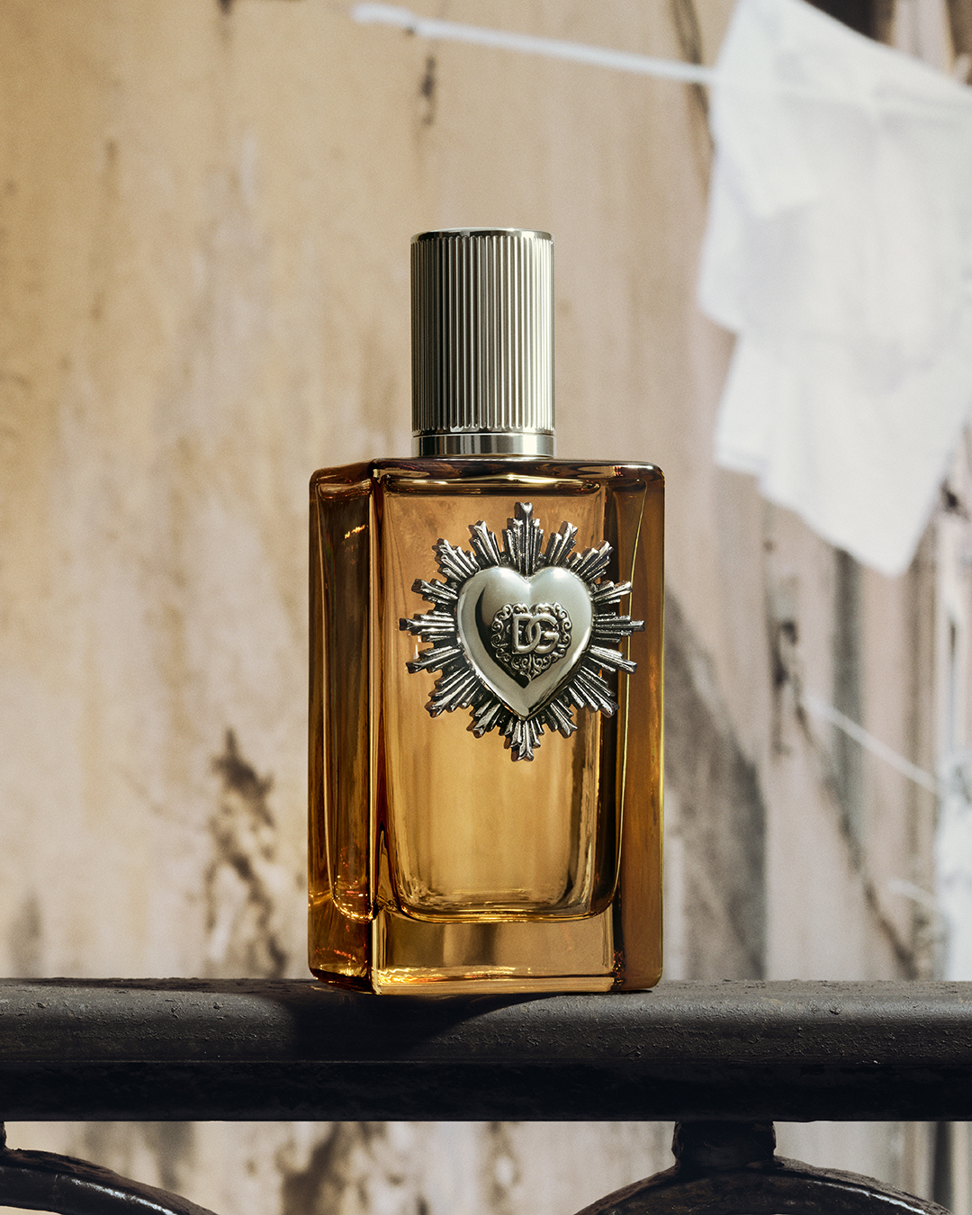 DG_FF26_DEVOTION_CP_SOLO_DEVOTION_FOR_MEN_PARFUM_100ML_8054754403138_JPG_4_5_300DPI