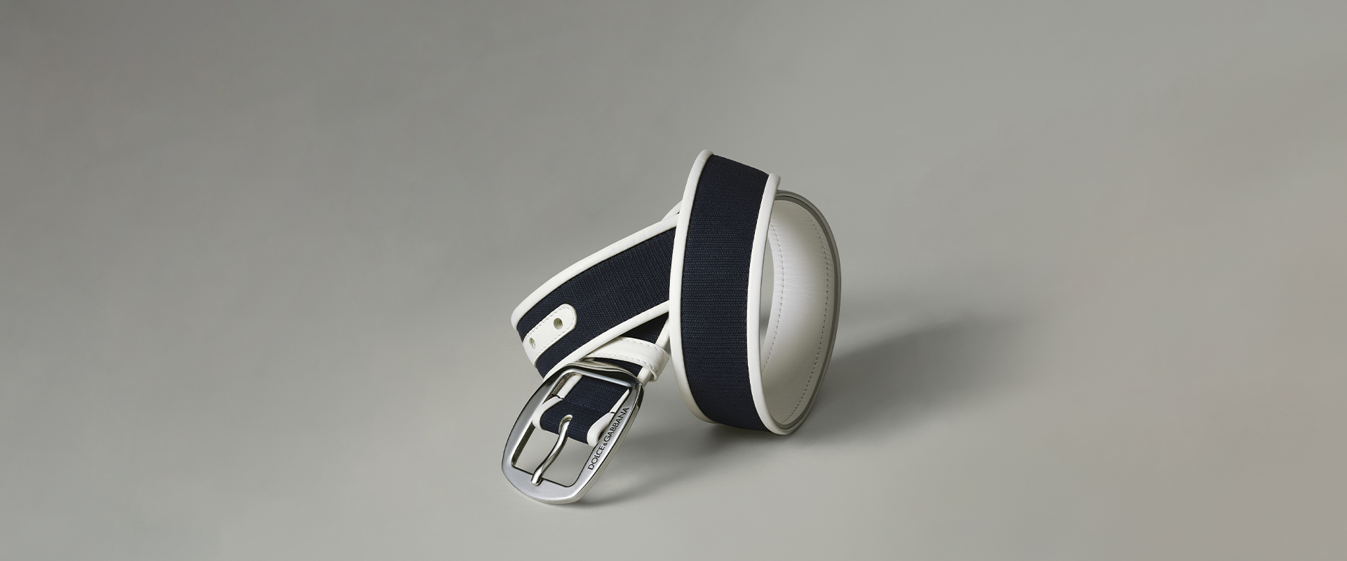 https://asset.dolcegabbana.com.cn/dg-prod-eshop/d4c23323-5a4e-4023-a24a-ba150b9a27fb.png