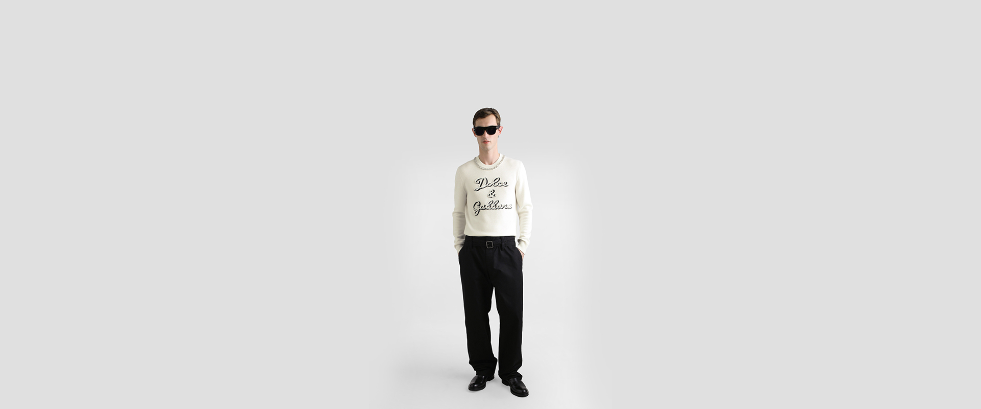https://asset.dolcegabbana.com.cn/dg-prod-eshop/e8c99228-6702-4aad-bb6c-05e8343aabc9.jpg