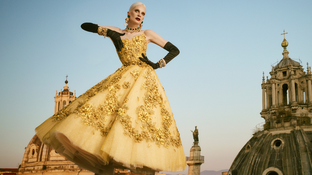 2025 Dolce&Gabbana Alta Moda Roma 罗马女装高级定制系列：Luigi&Iango 的幕后镜头