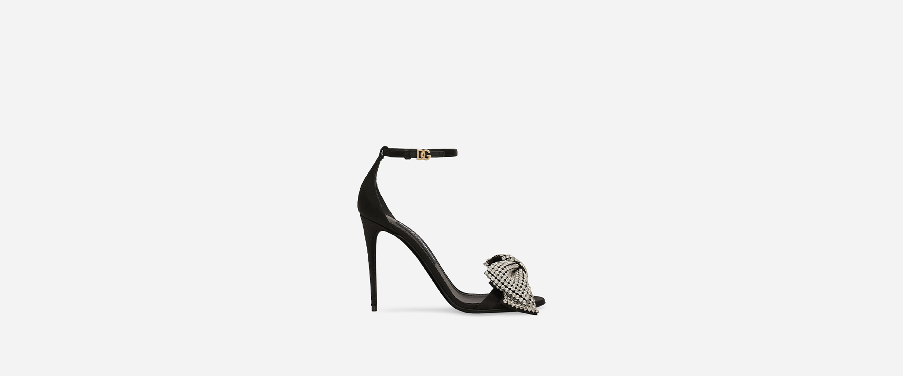 https://asset.dolcegabbana.com.cn/dg-prod-eshop/fff548a6-f931-40be-b050-b05aacccb933.jpg
