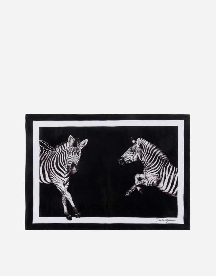 亚麻餐垫和餐巾套组