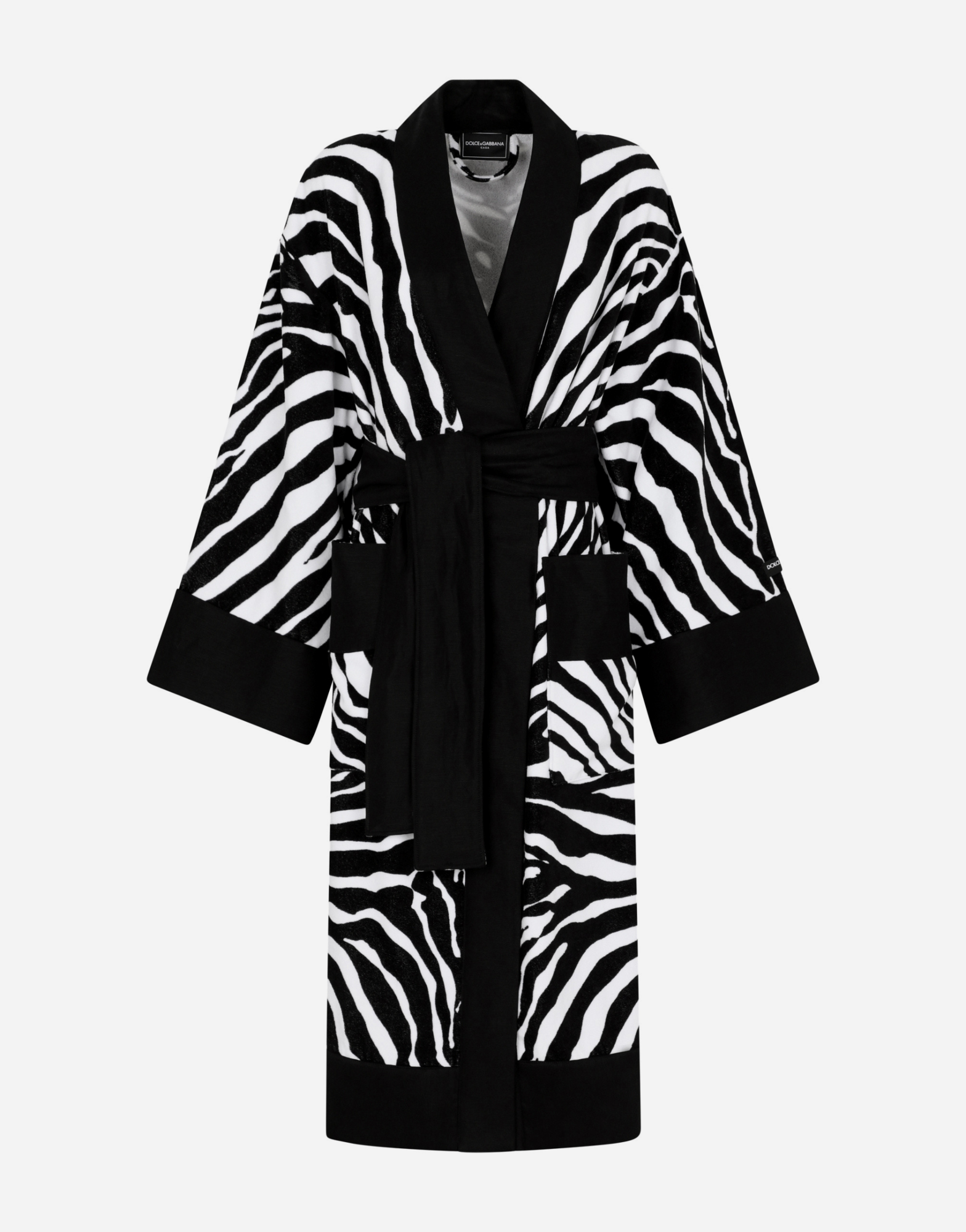 https://asset.dolcegabbana.com.cn/dg-prod-pim/1739323461-322-TCF010TCAH7-ZEBRA2FNERO-62.png