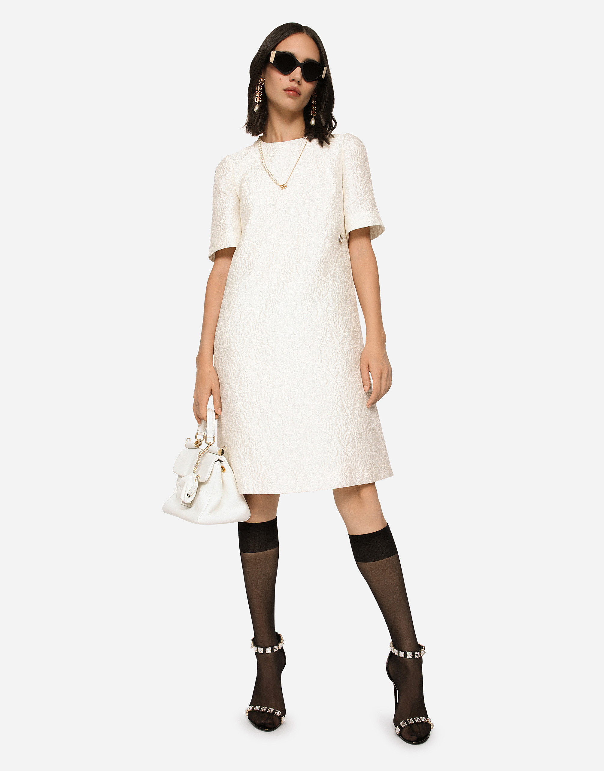 https://asset.dolcegabbana.com.cn/dg-prod-pim/1742348892-322-F6ARYTHJMOK-VERY%2BLIGHT%2BCREAM%2BWHI-1.png