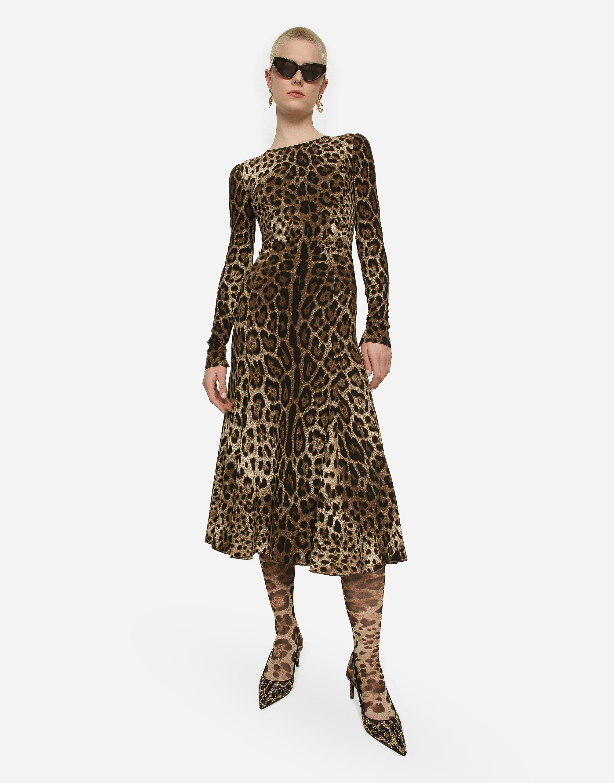 https://asset.dolcegabbana.com.cn/dg-prod-pim/1742349751-322-F6AUVTFSRKI-LEO%2BNEW-2.png