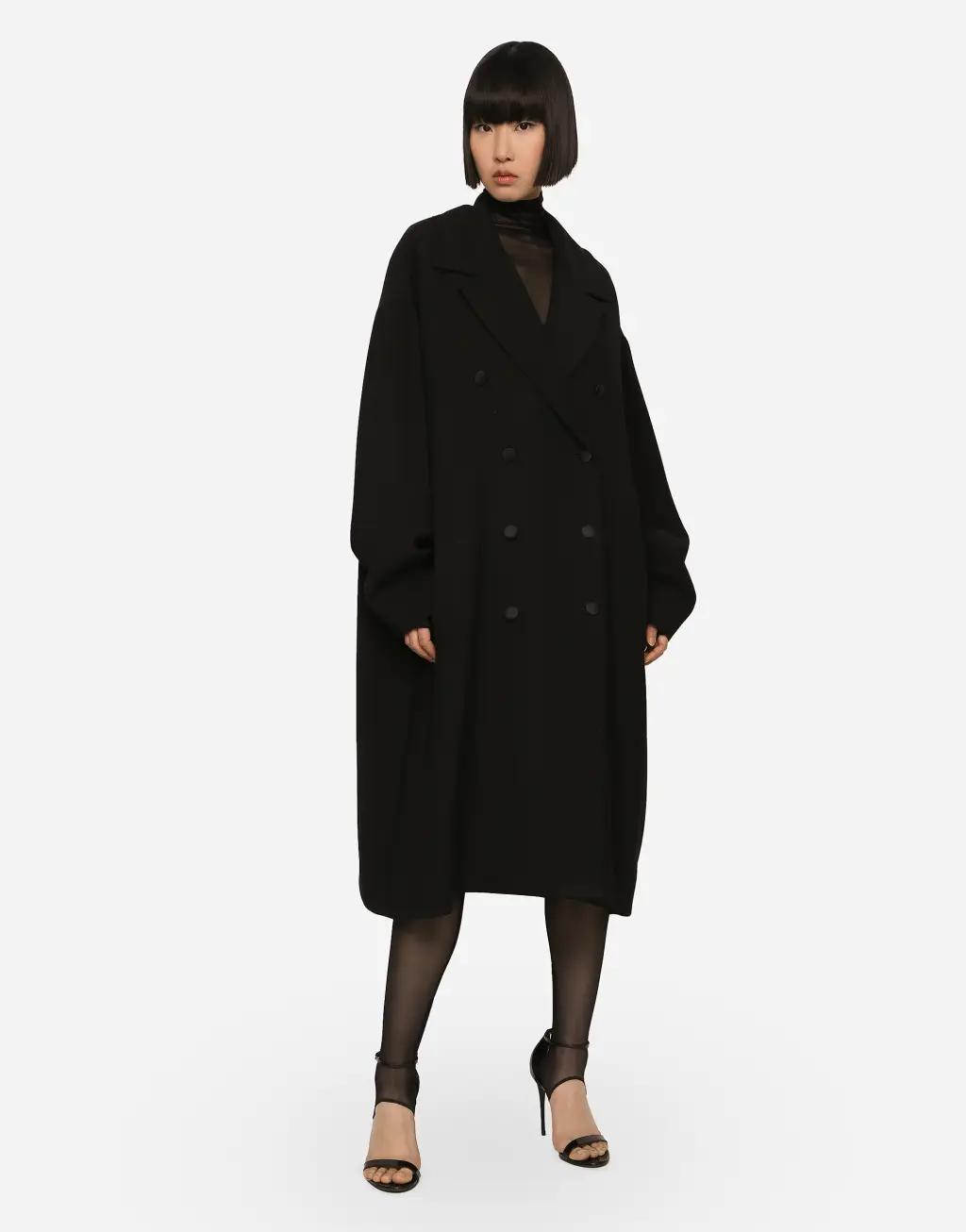 阔型绉绸双排扣大衣