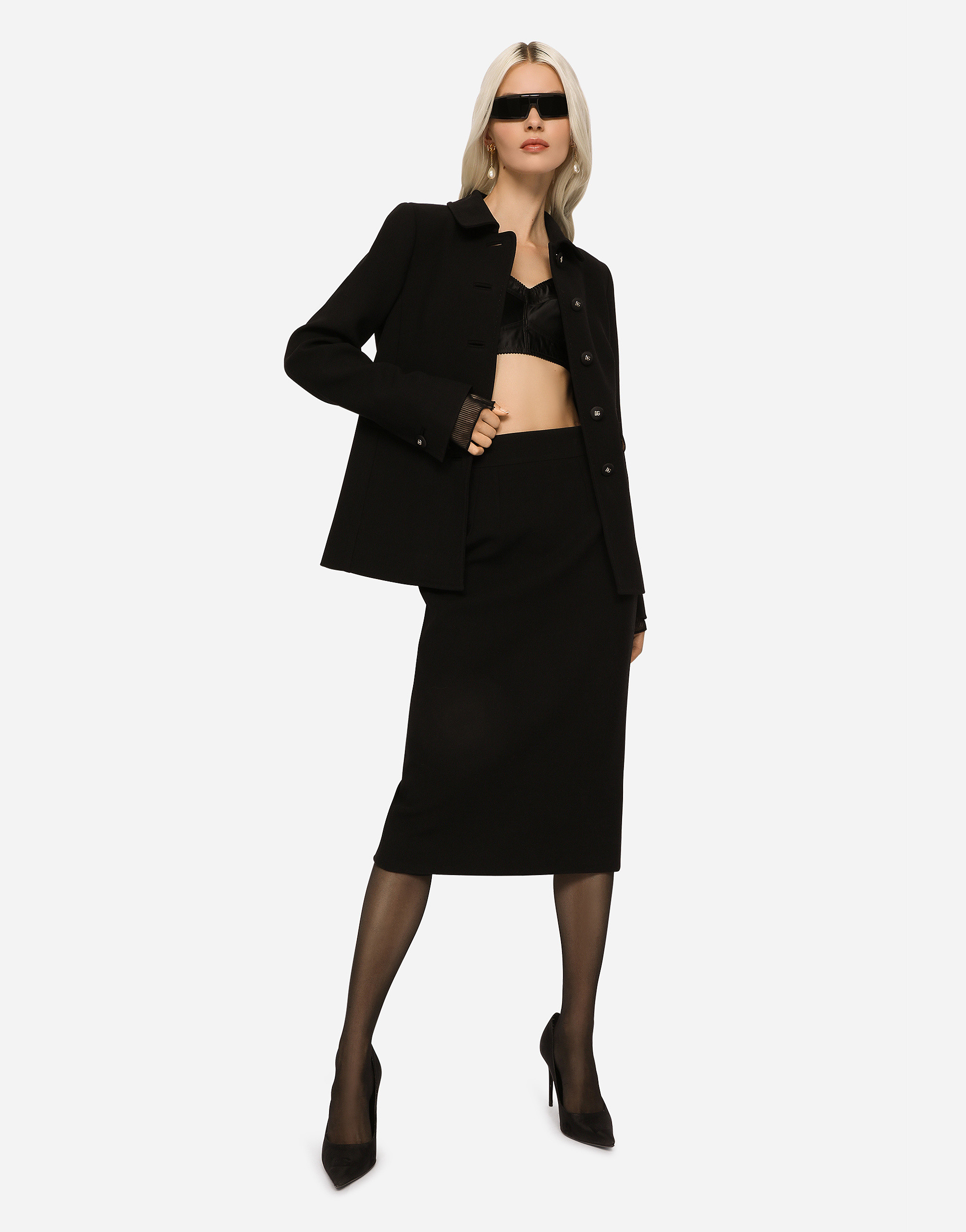 https://asset.dolcegabbana.com.cn/dg-prod-pim/1742351176-322-F4CJGTFUBFX-BLACK-1.png