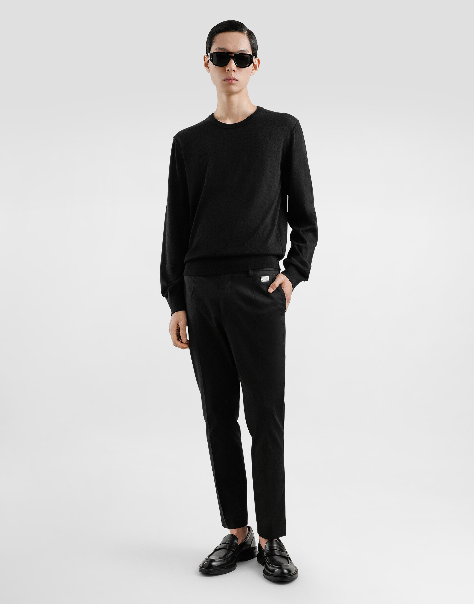 https://asset.dolcegabbana.com.cn/dg-prod-pim/1742351532-322-GW13ETFUFNV-BLACK-2.png