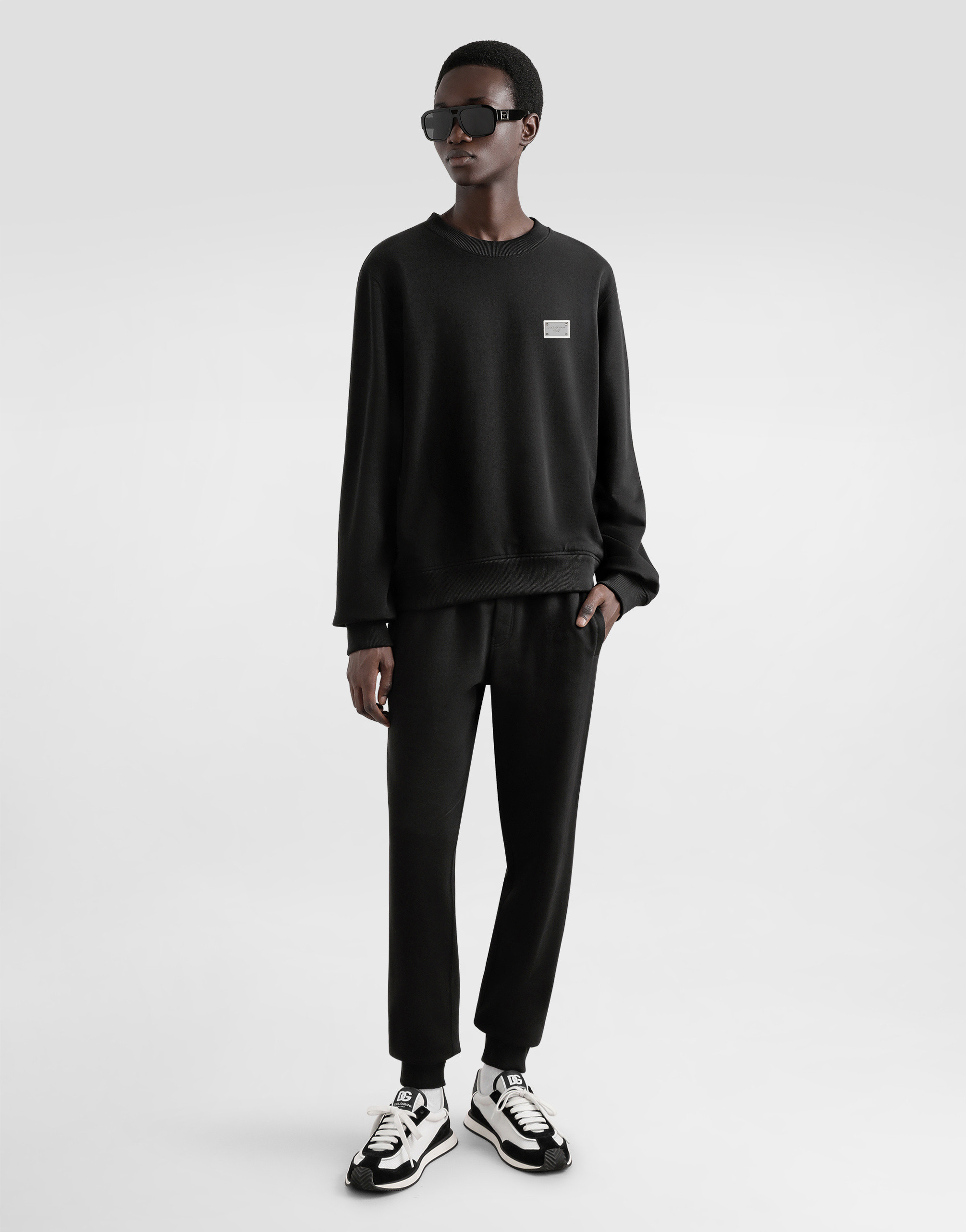 https://asset.dolcegabbana.com.cn/dg-prod-pim/1742351542-322-G9ABJTG7N7B-1-BLACK-2.png