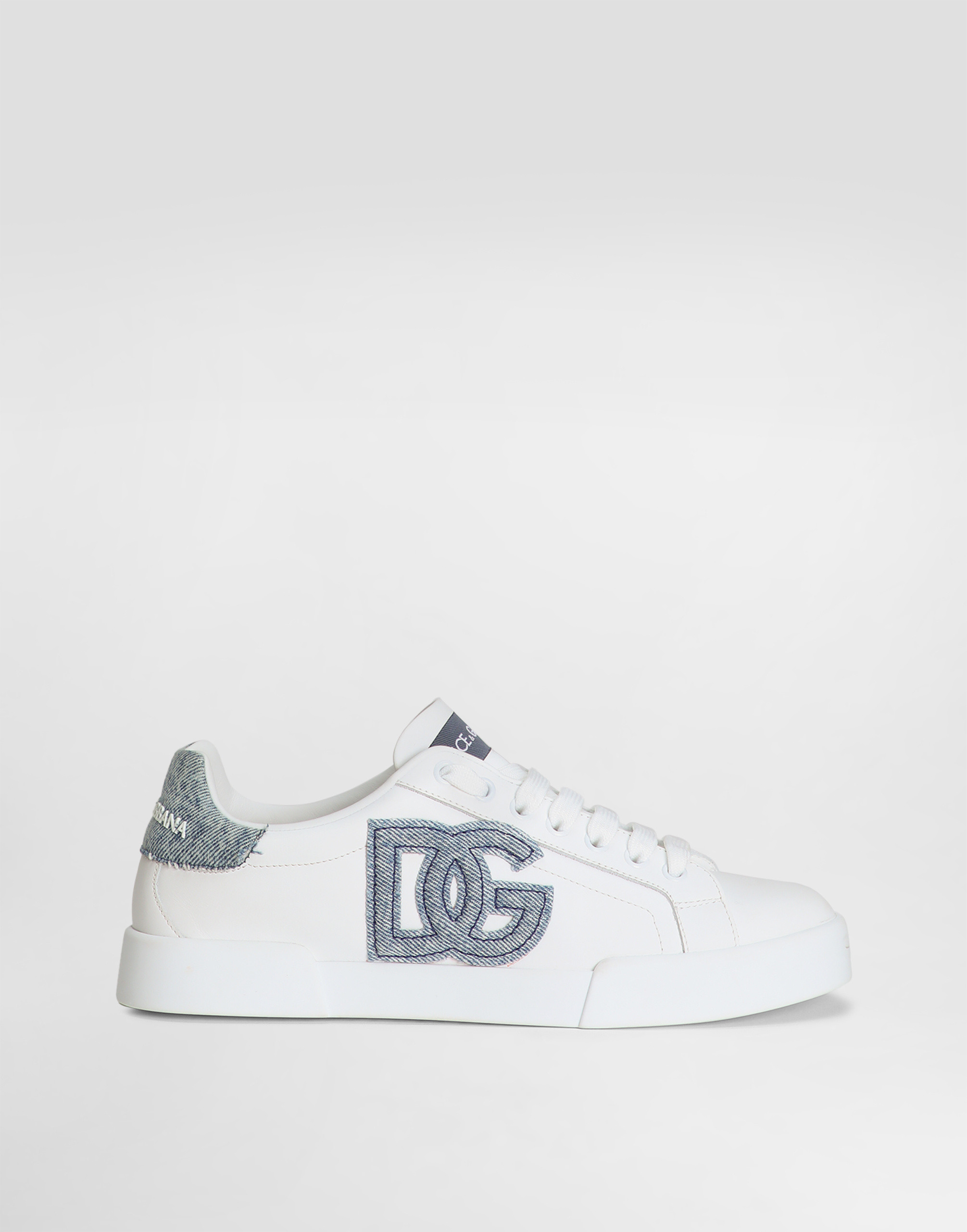 https://asset.dolcegabbana.com.cn/dg-prod-pim/1742351668-322-CK2318A6H53-WATER2FLIGHT%2BBLUE-1.png