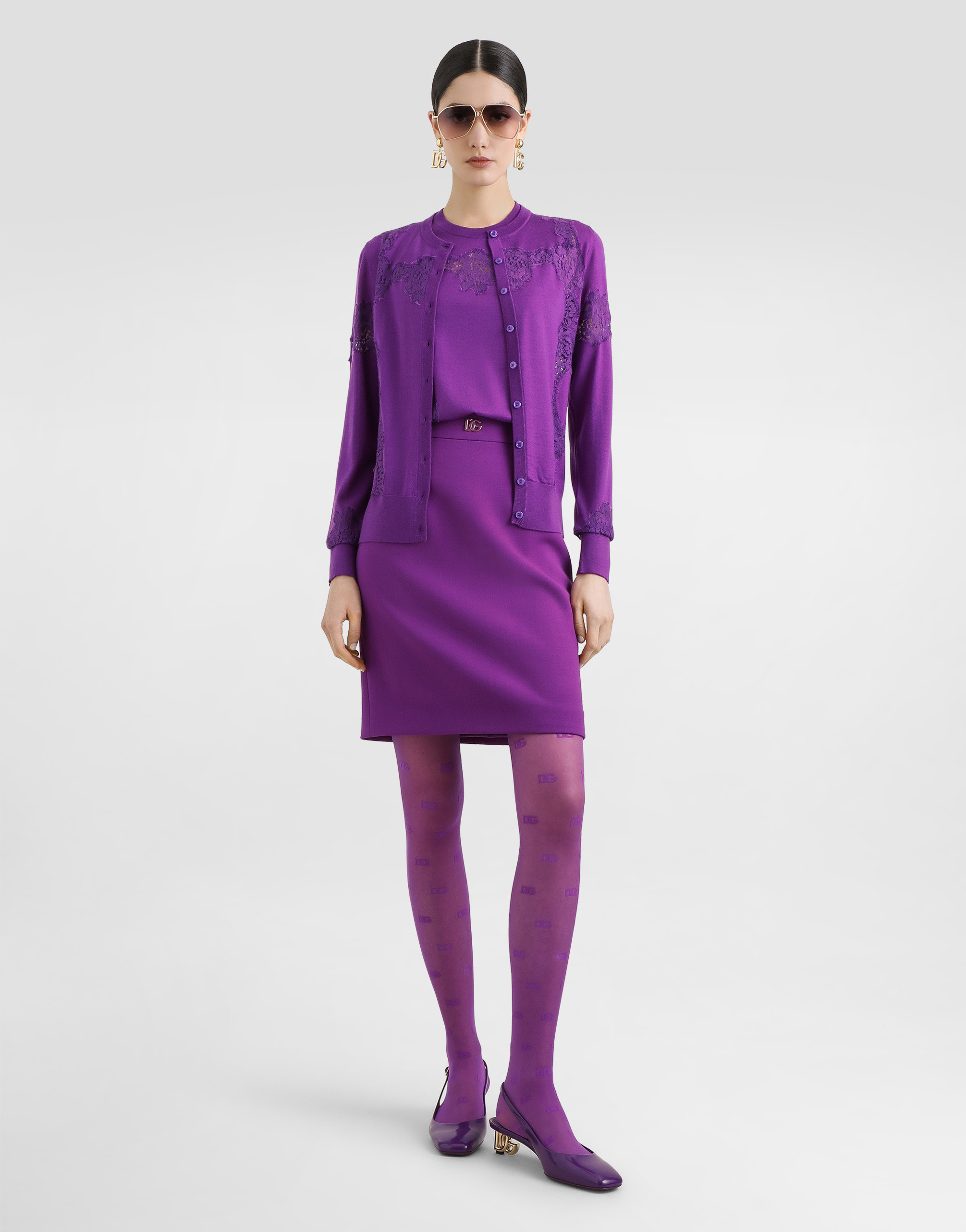 https://asset.dolcegabbana.com.cn/dg-prod-pim/1751616482-322-FXV05TJDVCS-PURPLE-2.png