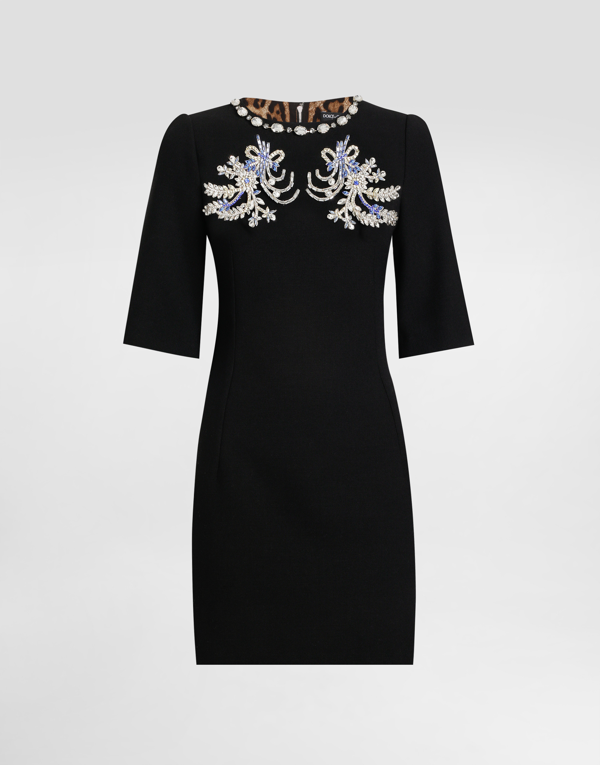 https://asset.dolcegabbana.com.cn/dg-prod-pim/1751617800-322-F6GAUZGDCSX-BLACK-1.png