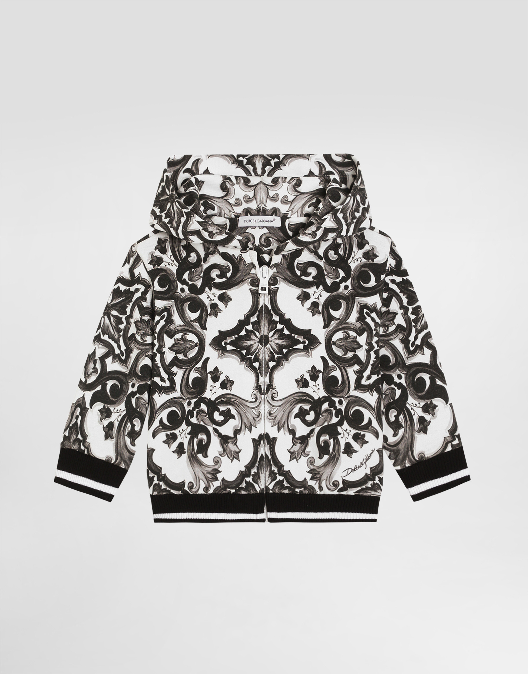 https://asset.dolcegabbana.com.cn/dg-prod-pim/1753857732-322-L1JWITII7HR-MAIOLICA%2B1%2BNERA-1.png