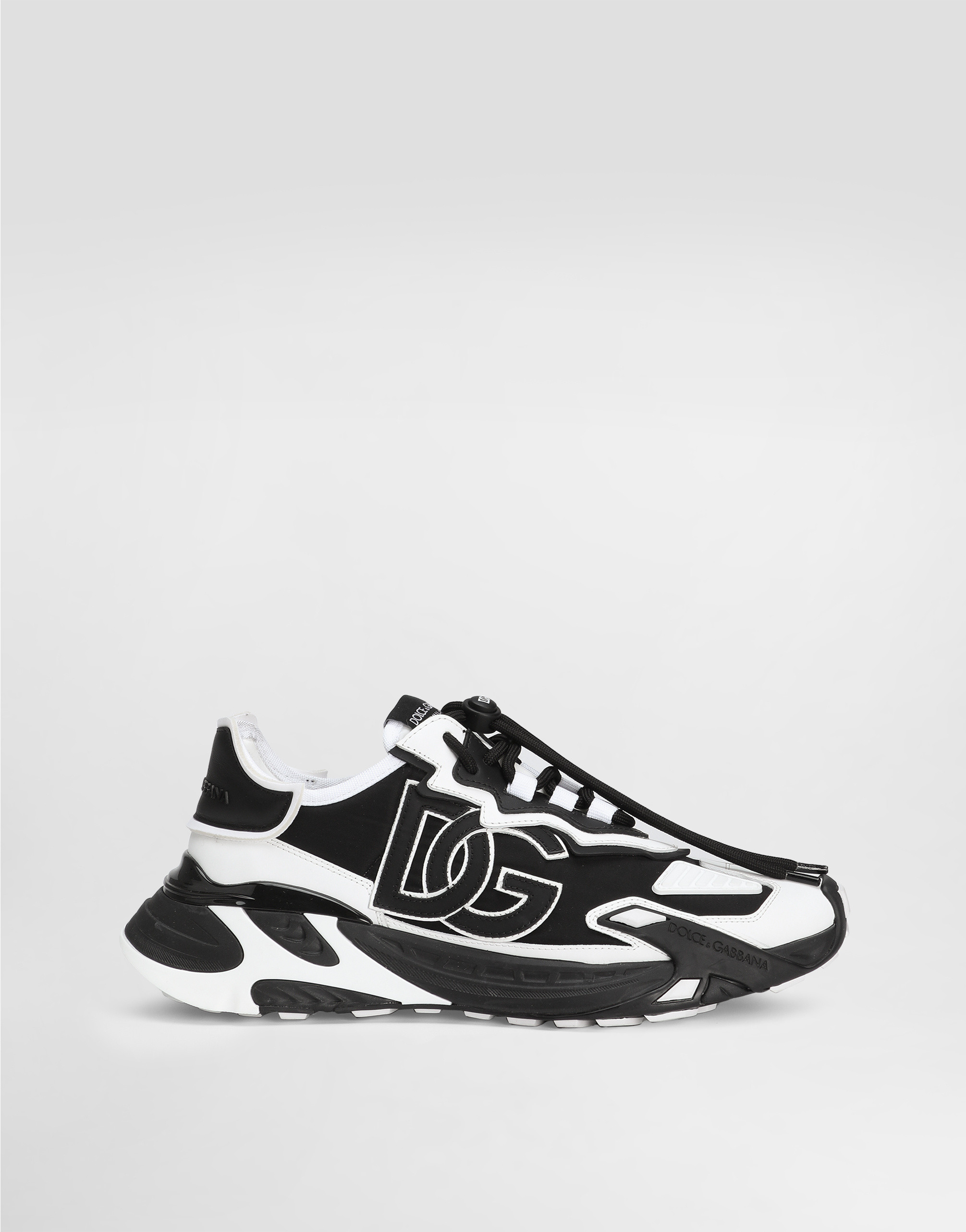 https://asset.dolcegabbana.com.cn/dg-prod-pim/1754452569-322-CS2355AG382-WHITE2FBLACK-1.png