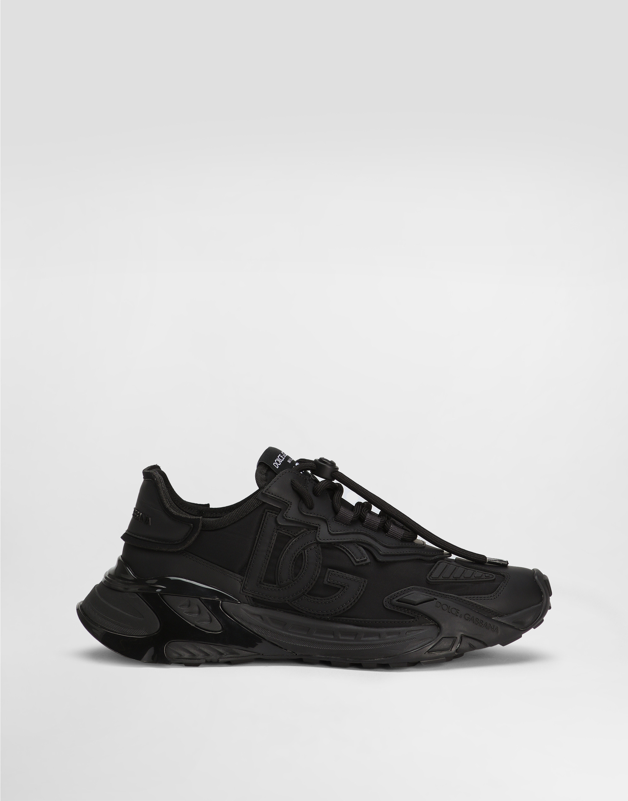 https://asset.dolcegabbana.com.cn/dg-prod-pim/1754452582-322-CS2355AG363-BLACK2FBLACK-1.png