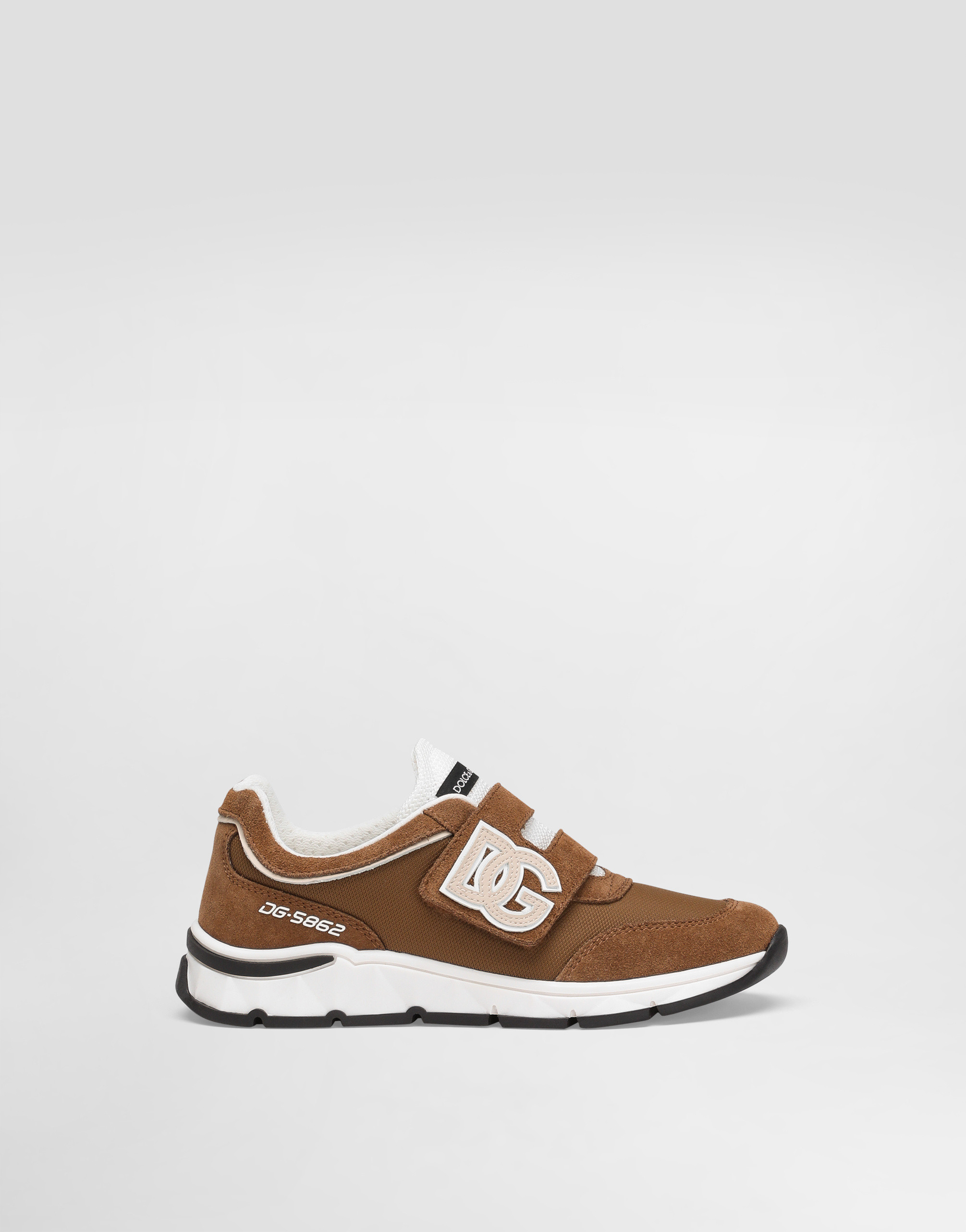 https://asset.dolcegabbana.com.cn/dg-prod-pim/1754617805-322-DA5187AA954-6-MARRONE2FCOGNAC-1.png