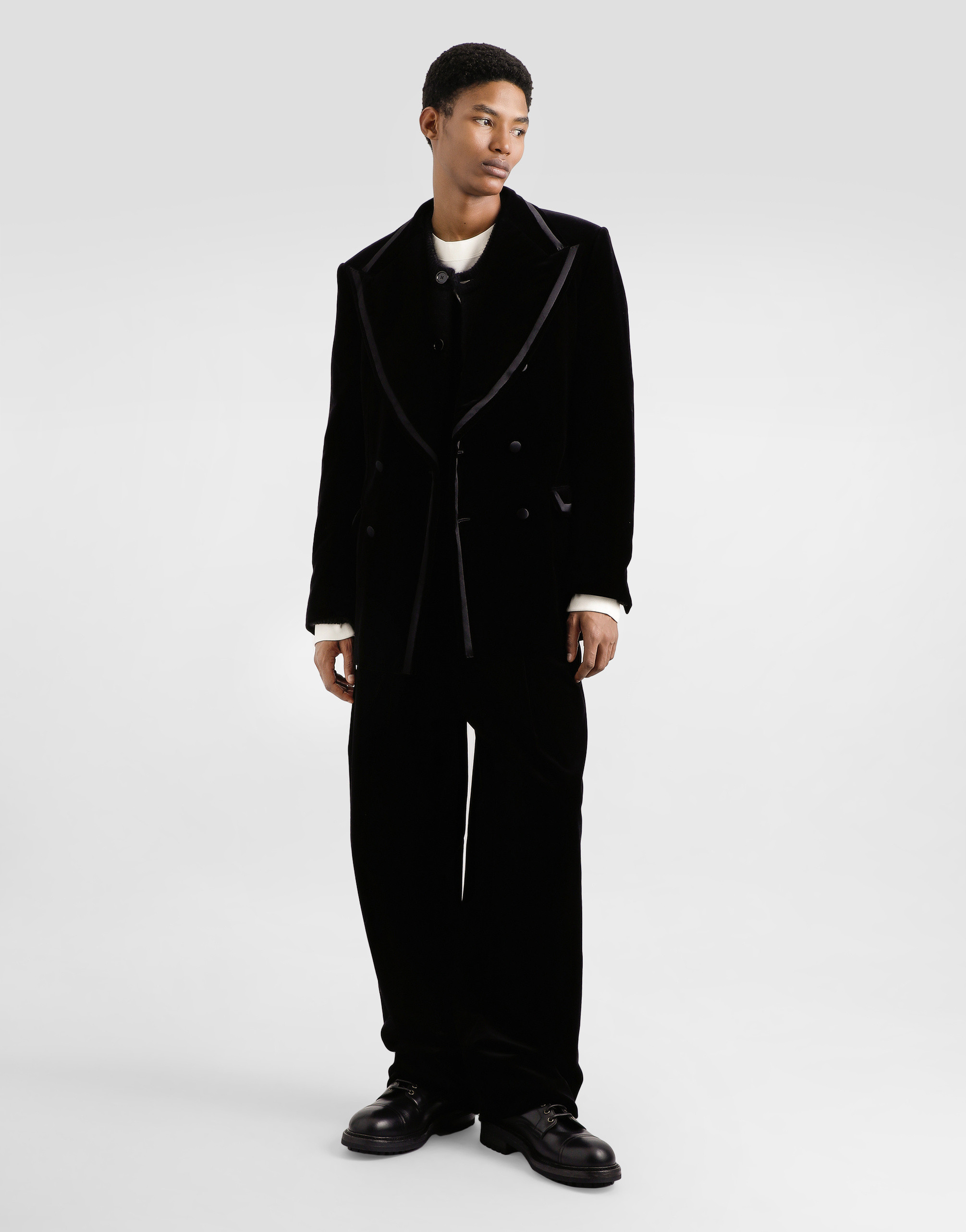 https://asset.dolcegabbana.com.cn/dg-prod-pim/1757067539-322-G8SY0TG7PK5-NATURAL%2BWHITE-2.png