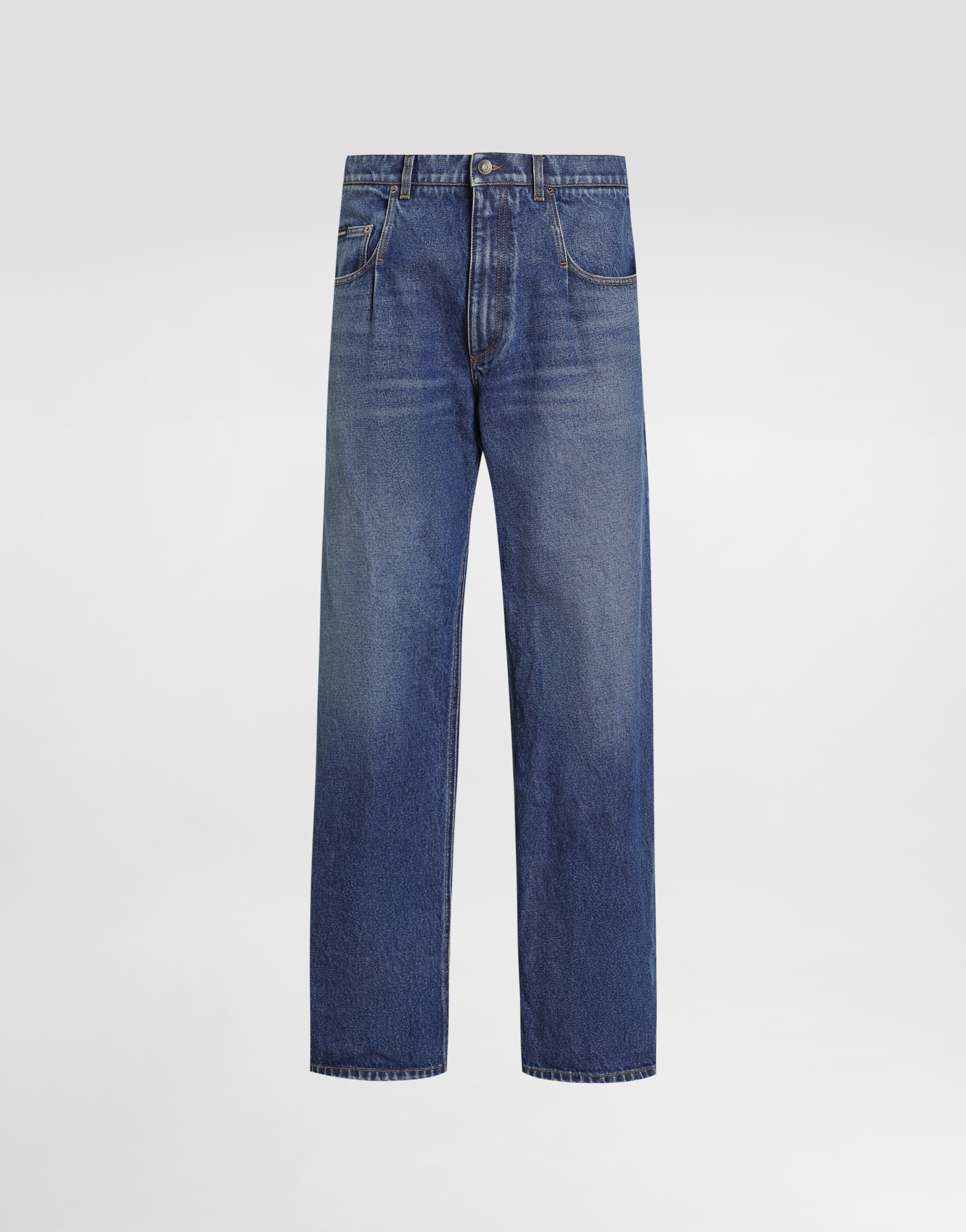 https://asset.dolcegabbana.com.cn/dg-prod-pim/1757068112-322-GP0Q8DG8NZ9-COMBINED%2BCOLOUR-1.png