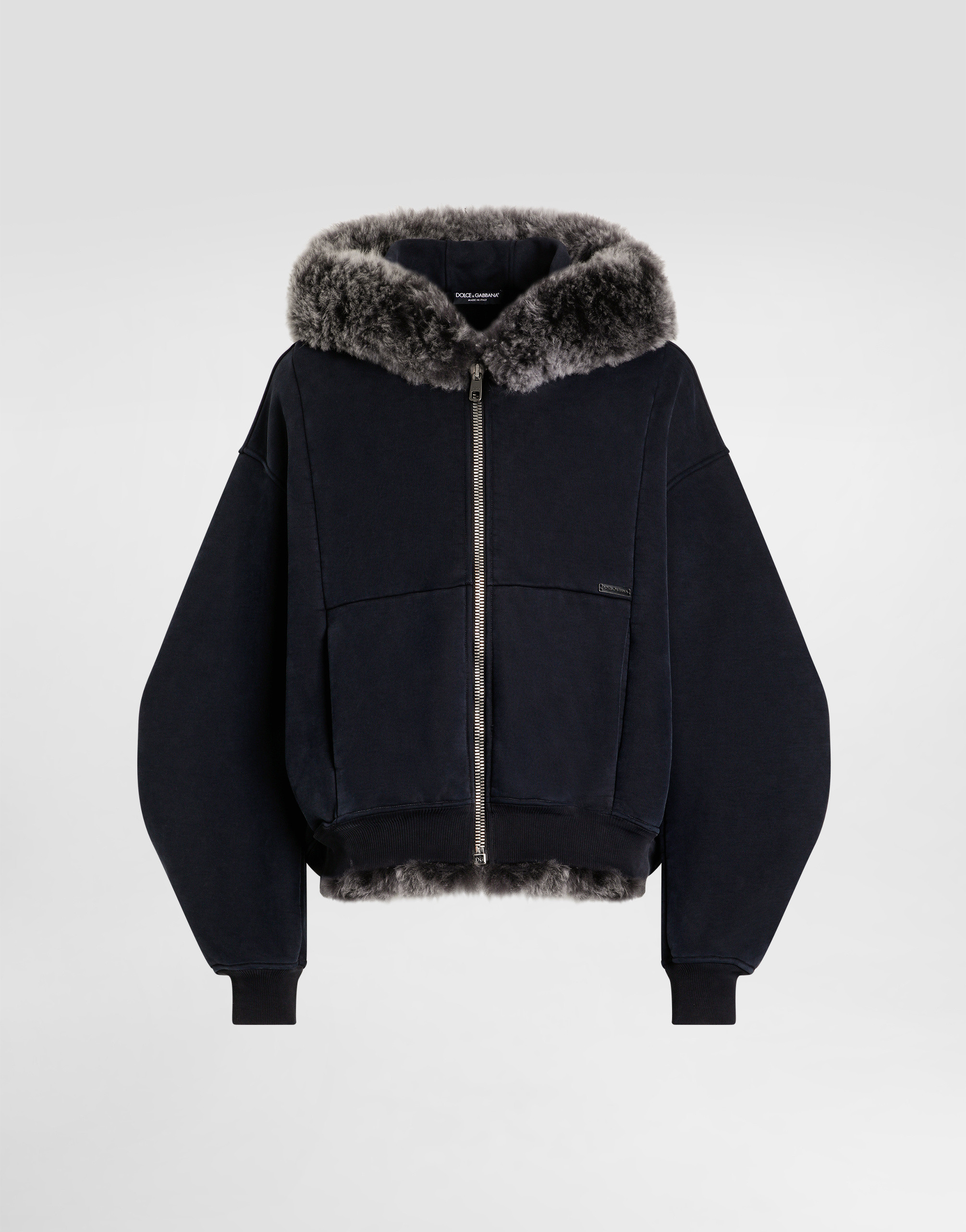 https://asset.dolcegabbana.com.cn/dg-prod-pim/1757068643-322-G9BVOZG7PLD-BLACK-1.png