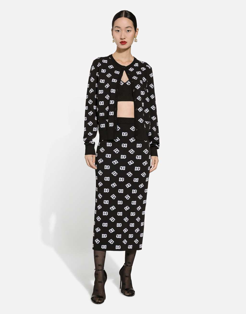 DG 徽标提花粘胶开衫2