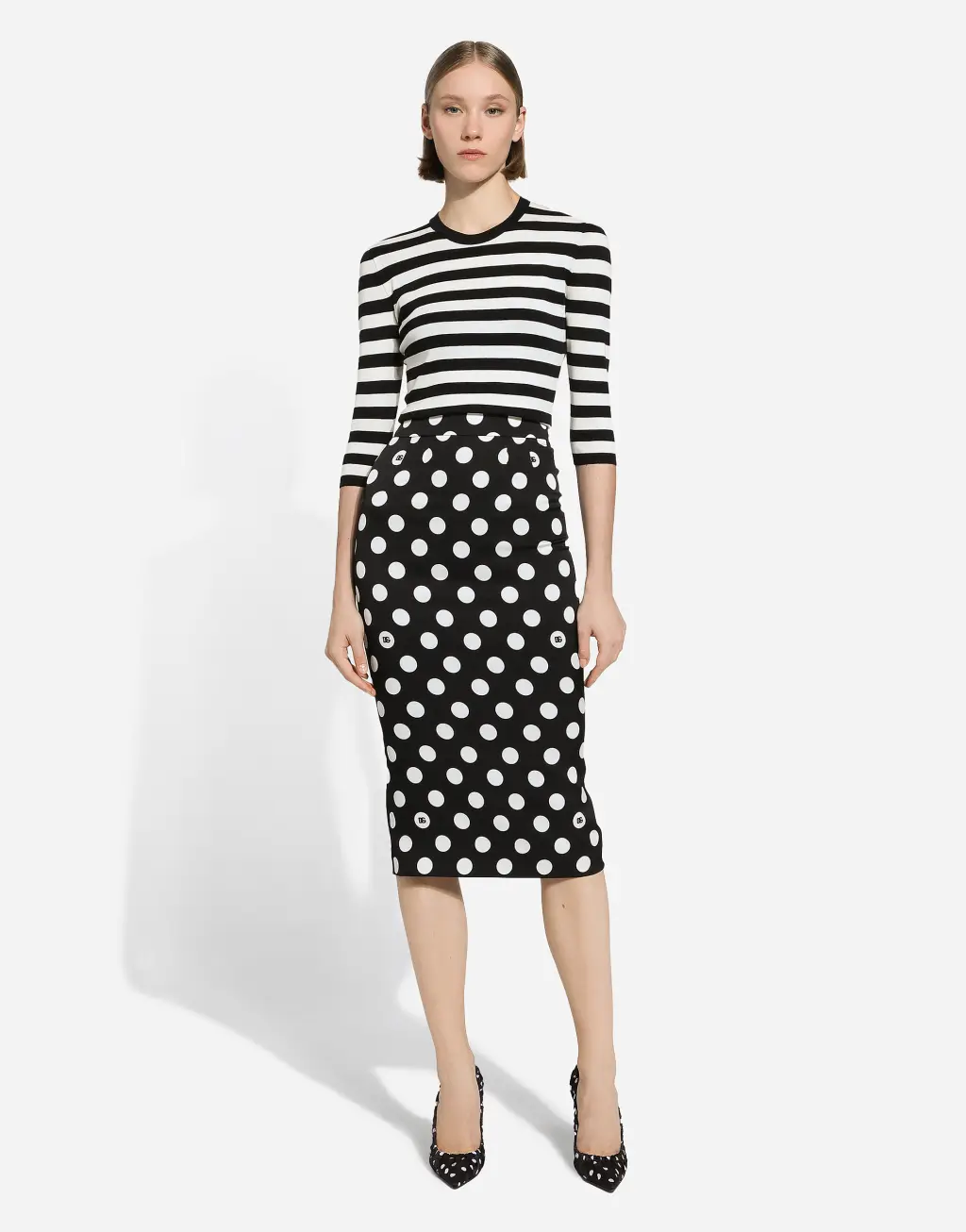 条纹嵌花羊毛针织衫