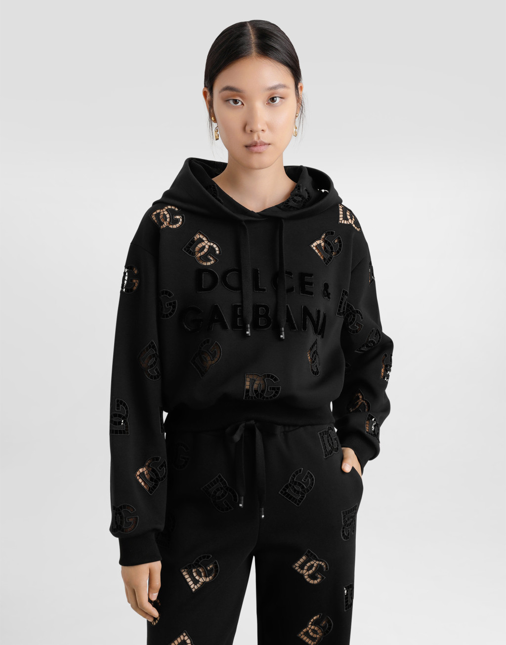 DG 徽标挖剪刺绣平纹针织卫衣4