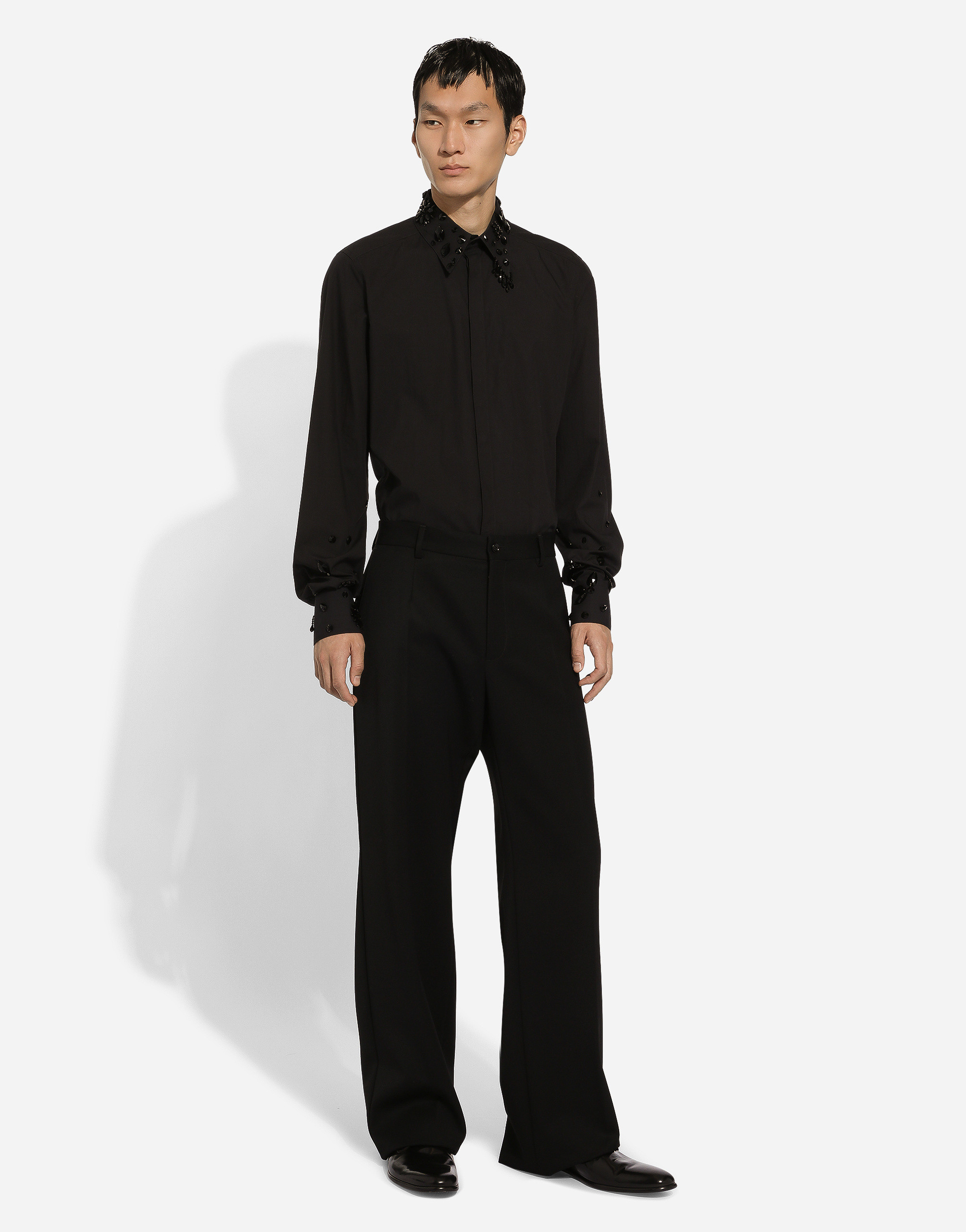 https://asset.dolcegabbana.com.cn/dg-prod-pim/1761215618-322-G5JL8ZGH173-BLACK-2.png