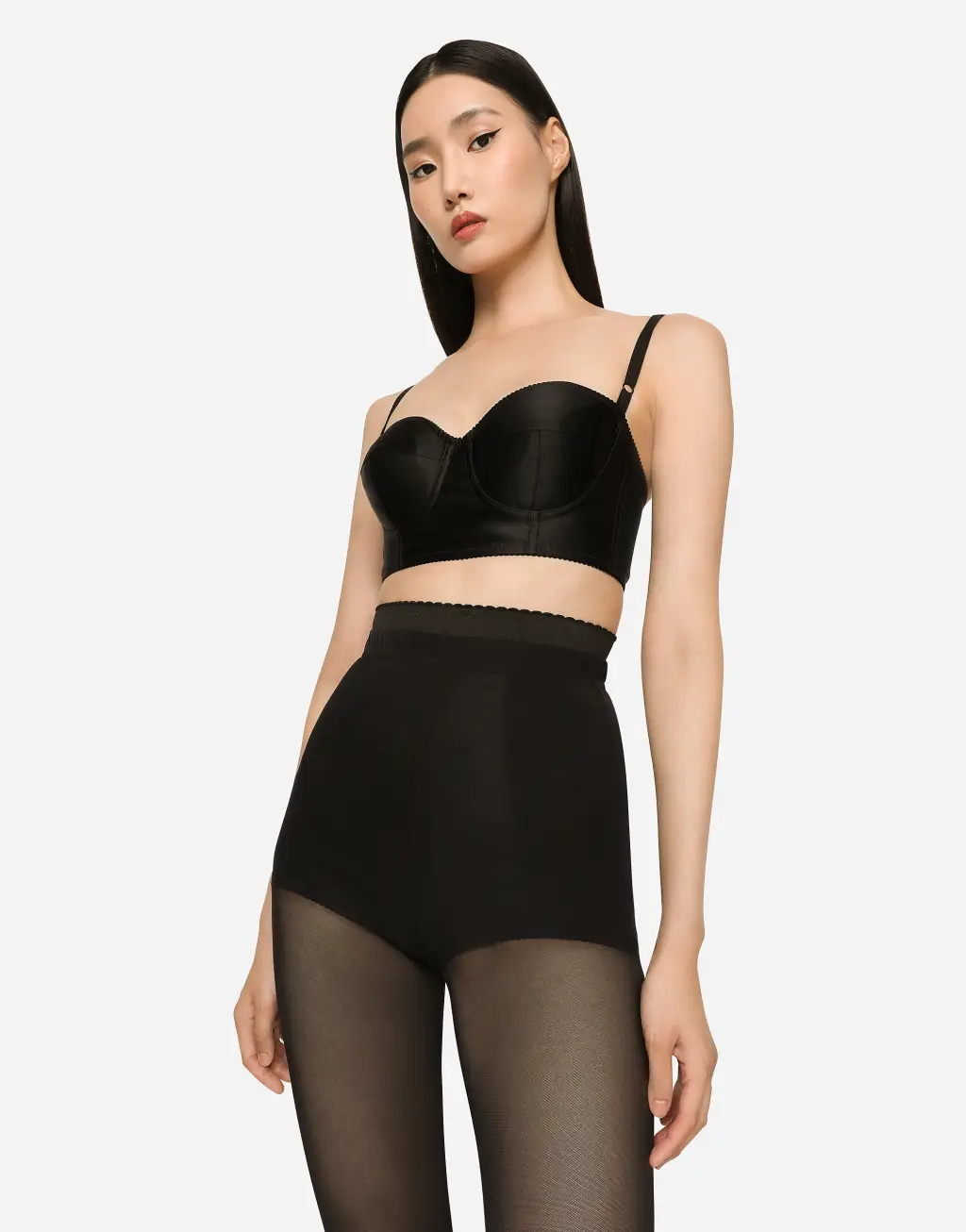 薄纱与缎布短款束身衣