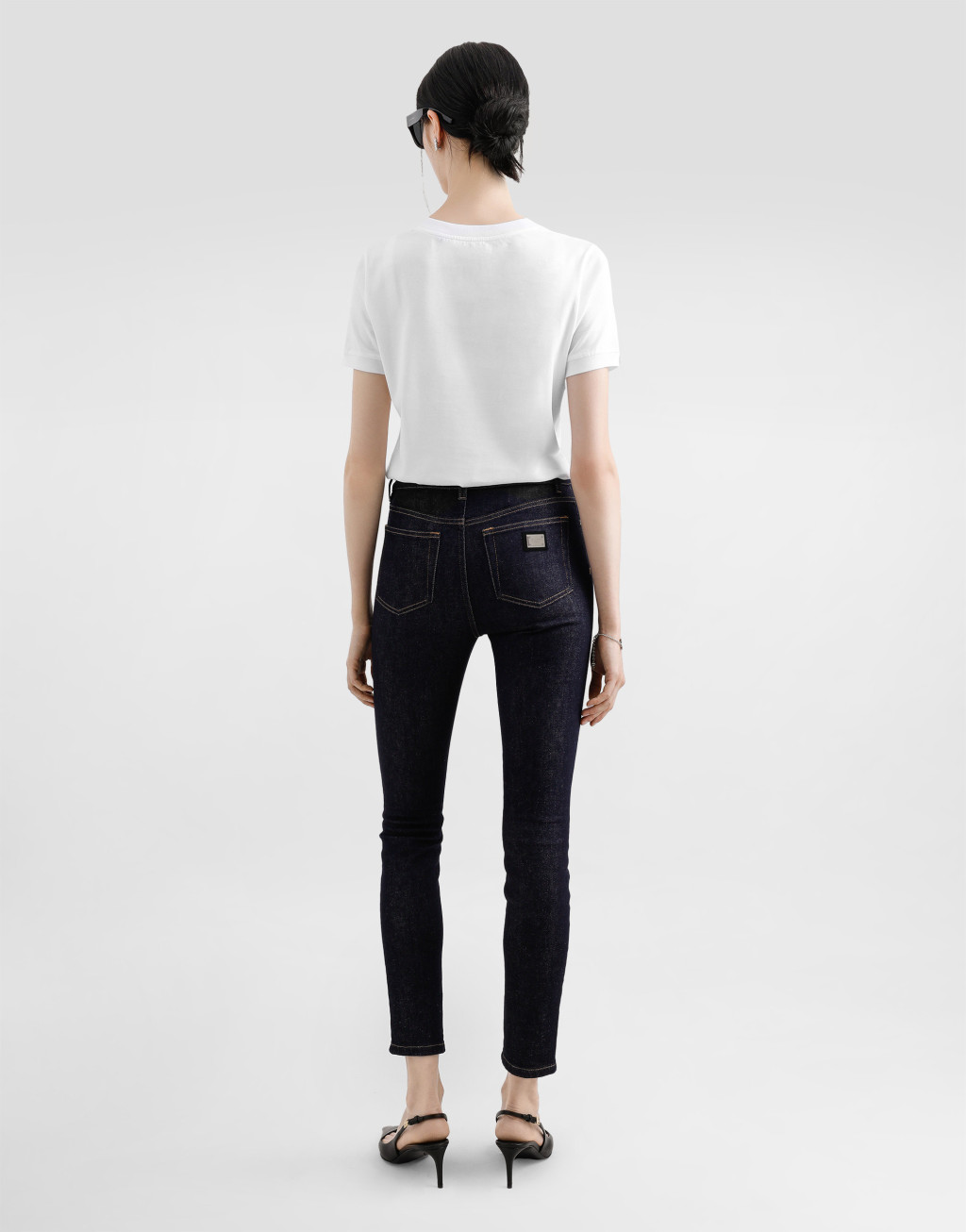 DG 水晶装饰平纹针织 T 恤3